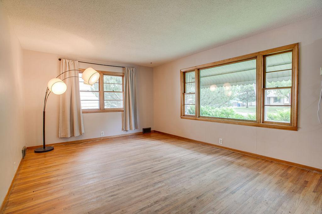 419 16th S Street, Moorhead MN 56560 - Photo 8 of 44