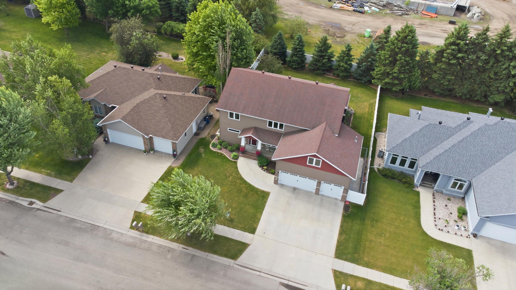 965 18th Avenue Circle N, Moorhead MN 56560 - Photo 2 of 68