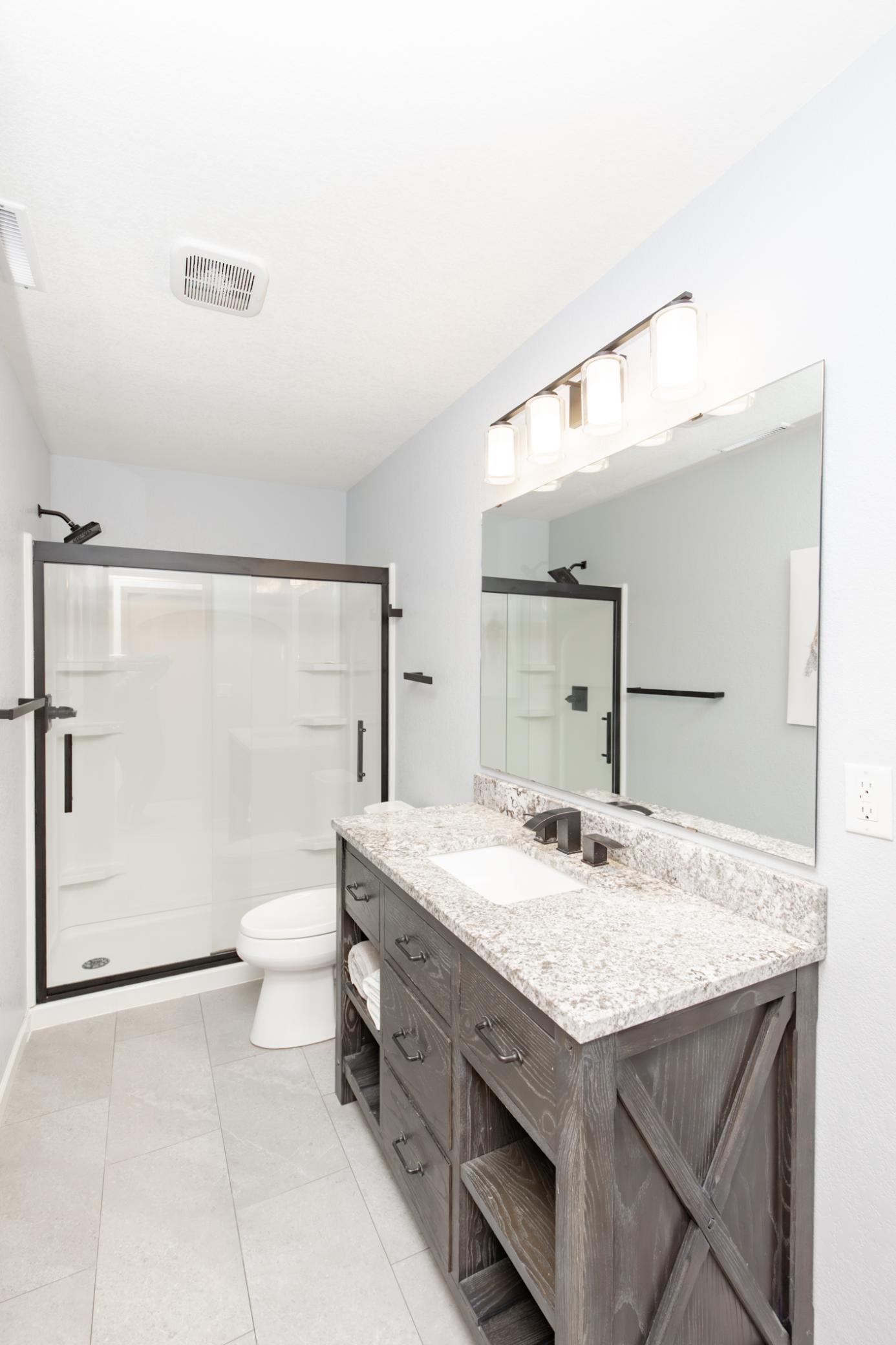 1992 single family home for sale at 2715 33rd Street S in Fargo, ND — 4 bed, 3 bath (photo 40 of 51)