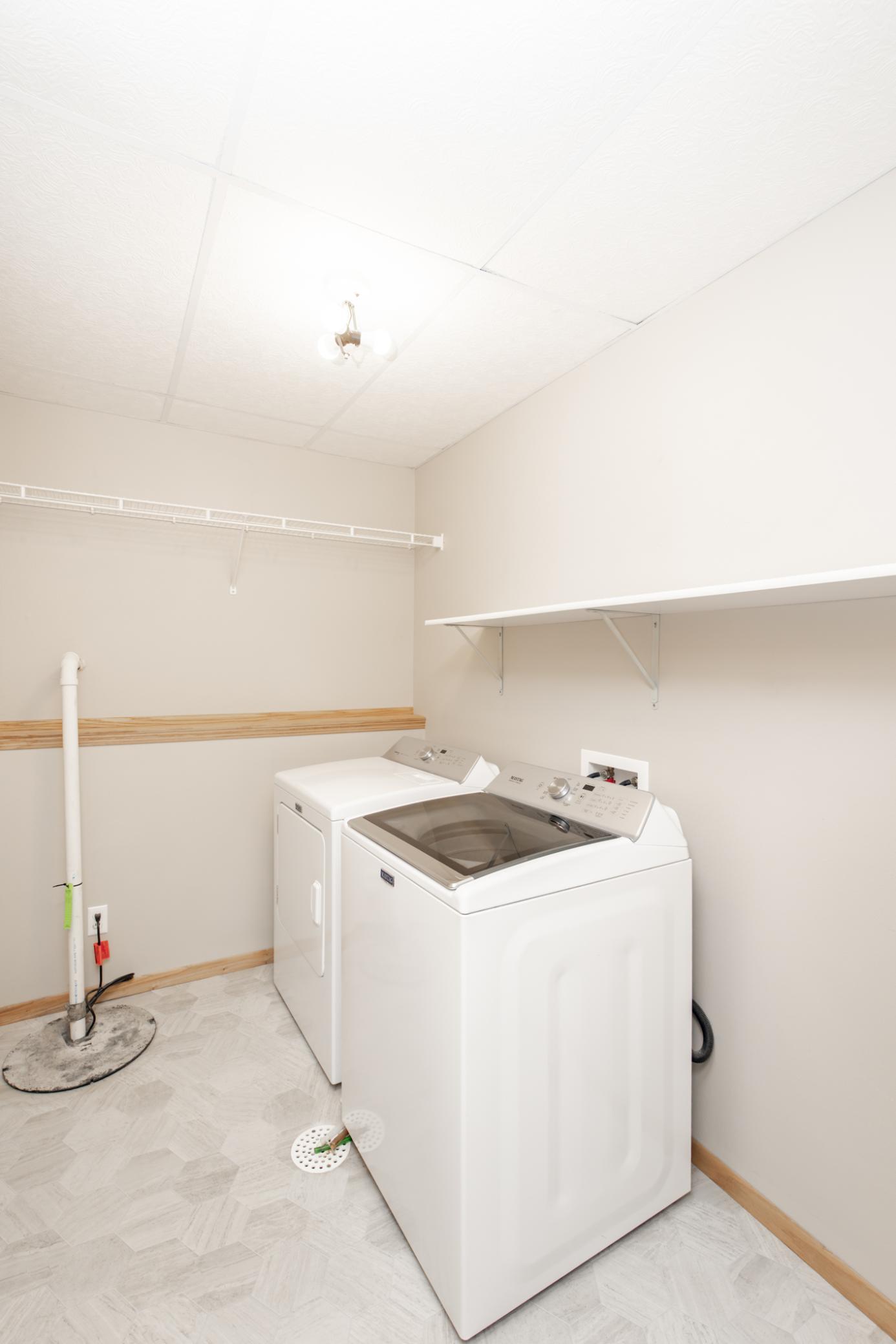 1992 single family home for sale at 2715 33rd Street S in Fargo, ND — 4 bed, 3 bath (photo 42 of 51)