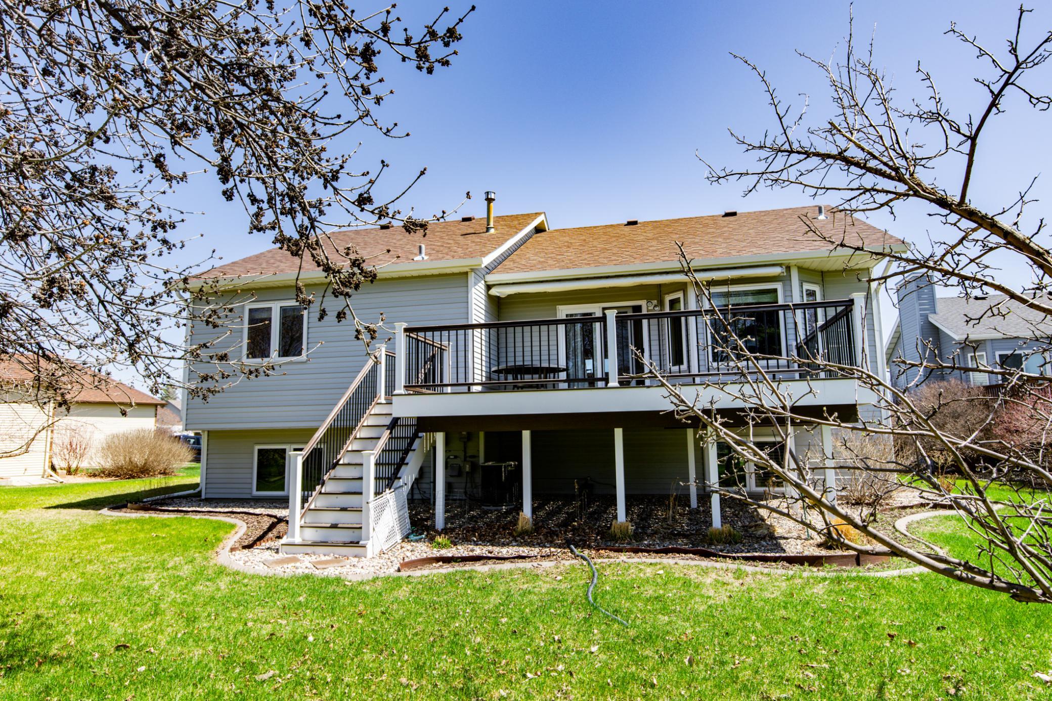 1992 single family home for sale at 2715 33rd Street S in Fargo, ND — 4 bed, 3 bath (photo 48 of 51)