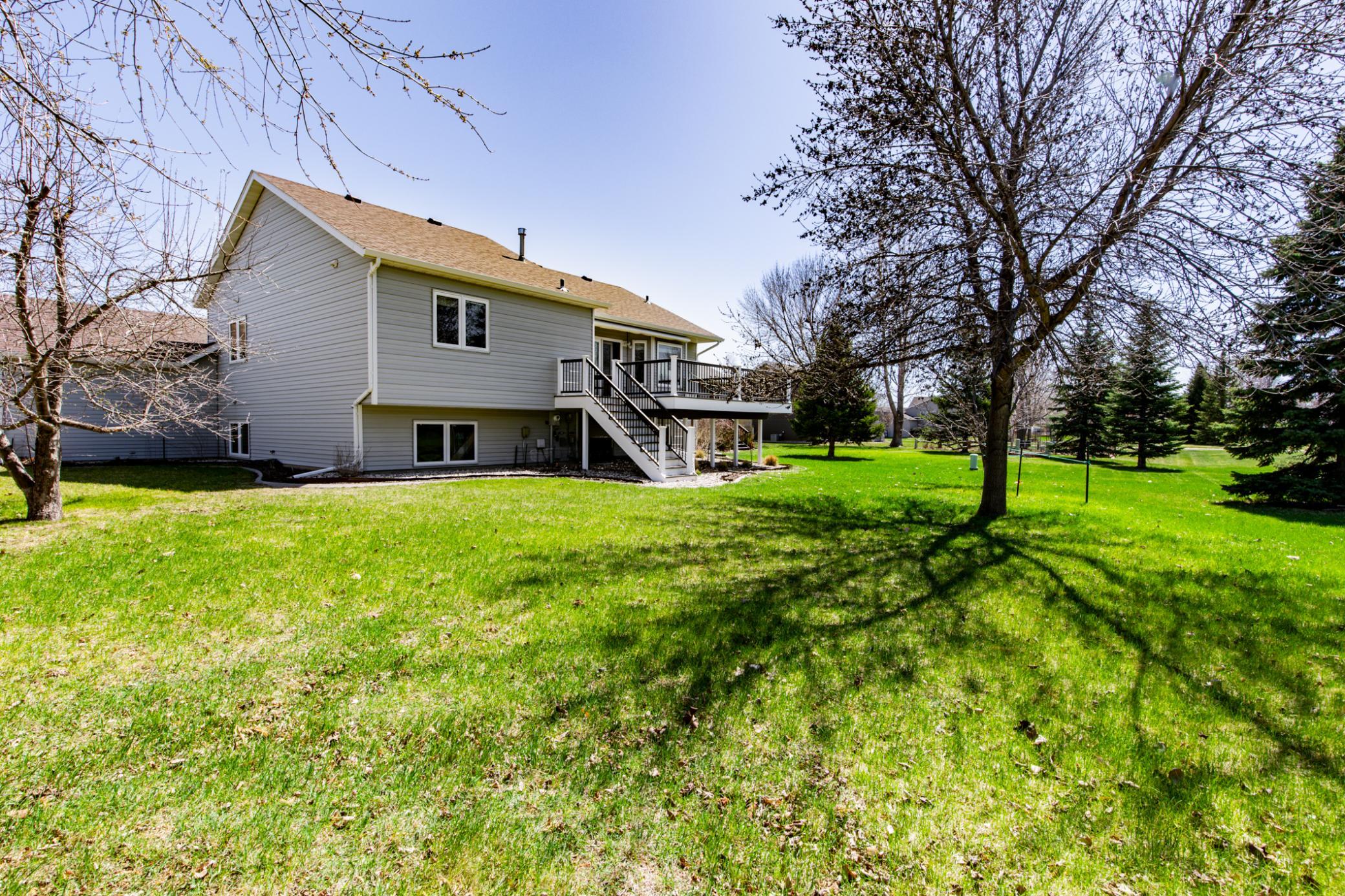 1992 single family home for sale at 2715 33rd Street S in Fargo, ND — 4 bed, 3 bath (photo 49 of 51)