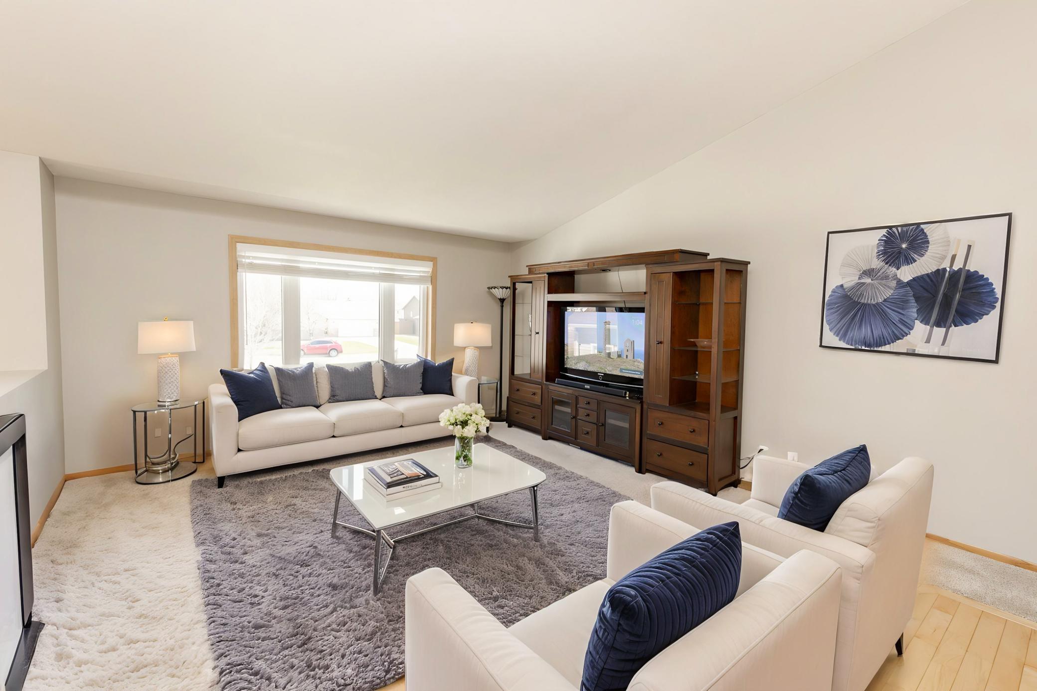 1992 single family home for sale at 2715 33rd Street S in Fargo, ND — 4 bed, 3 bath (photo 7 of 51)