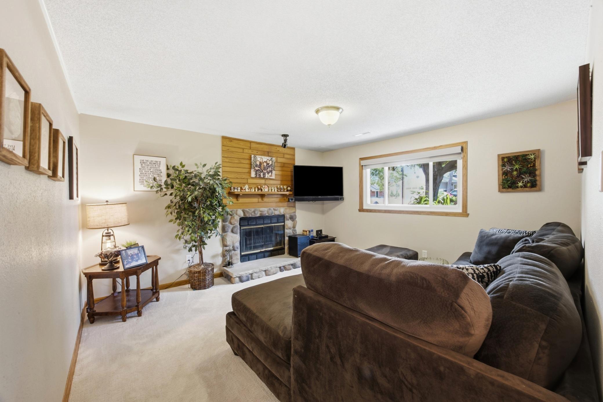 2914 S Bay Drive S, Fargo ND 58103 - Photo 22 of 39