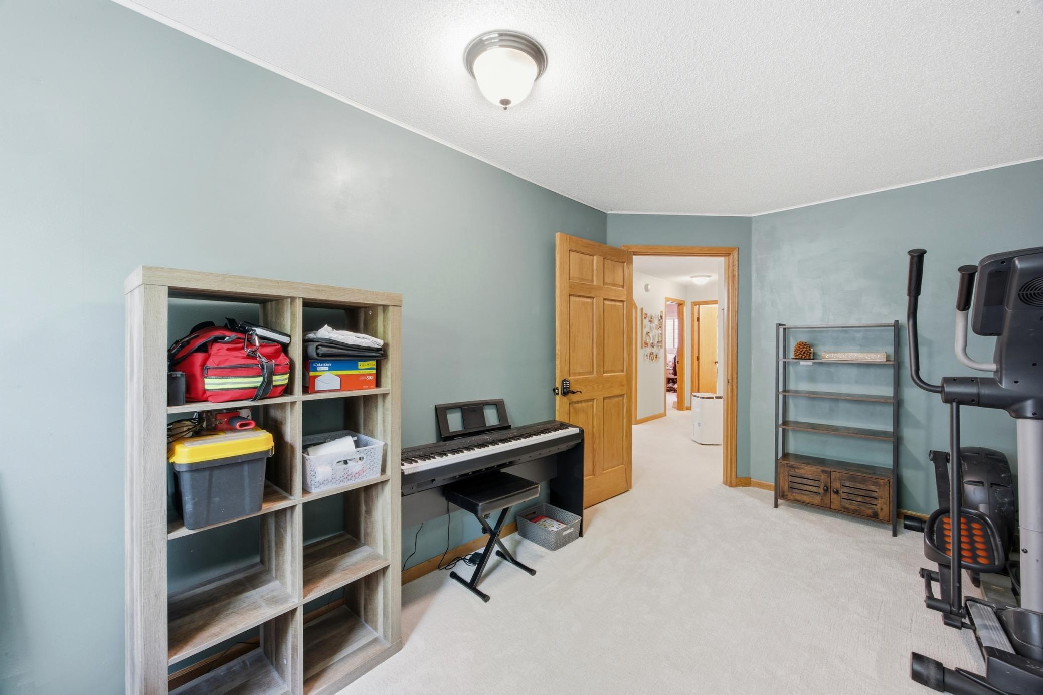 2914 S Bay Drive S, Fargo ND 58103 - Photo 25 of 39