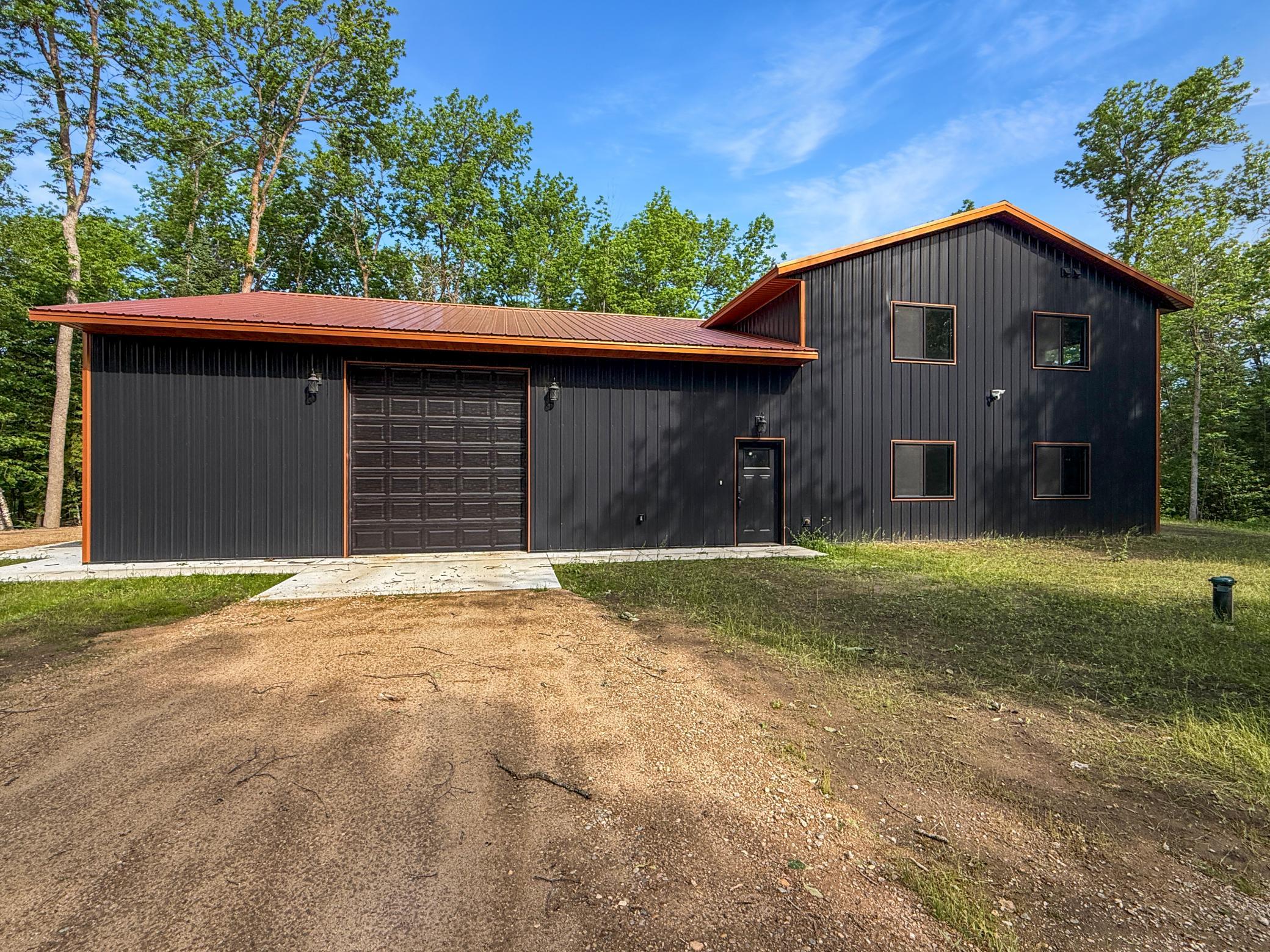 2024 single family home for sale at 15215 Werner Road NW in Bemidji, MN — 3 bed, 3 bath (photo 3 of 27)