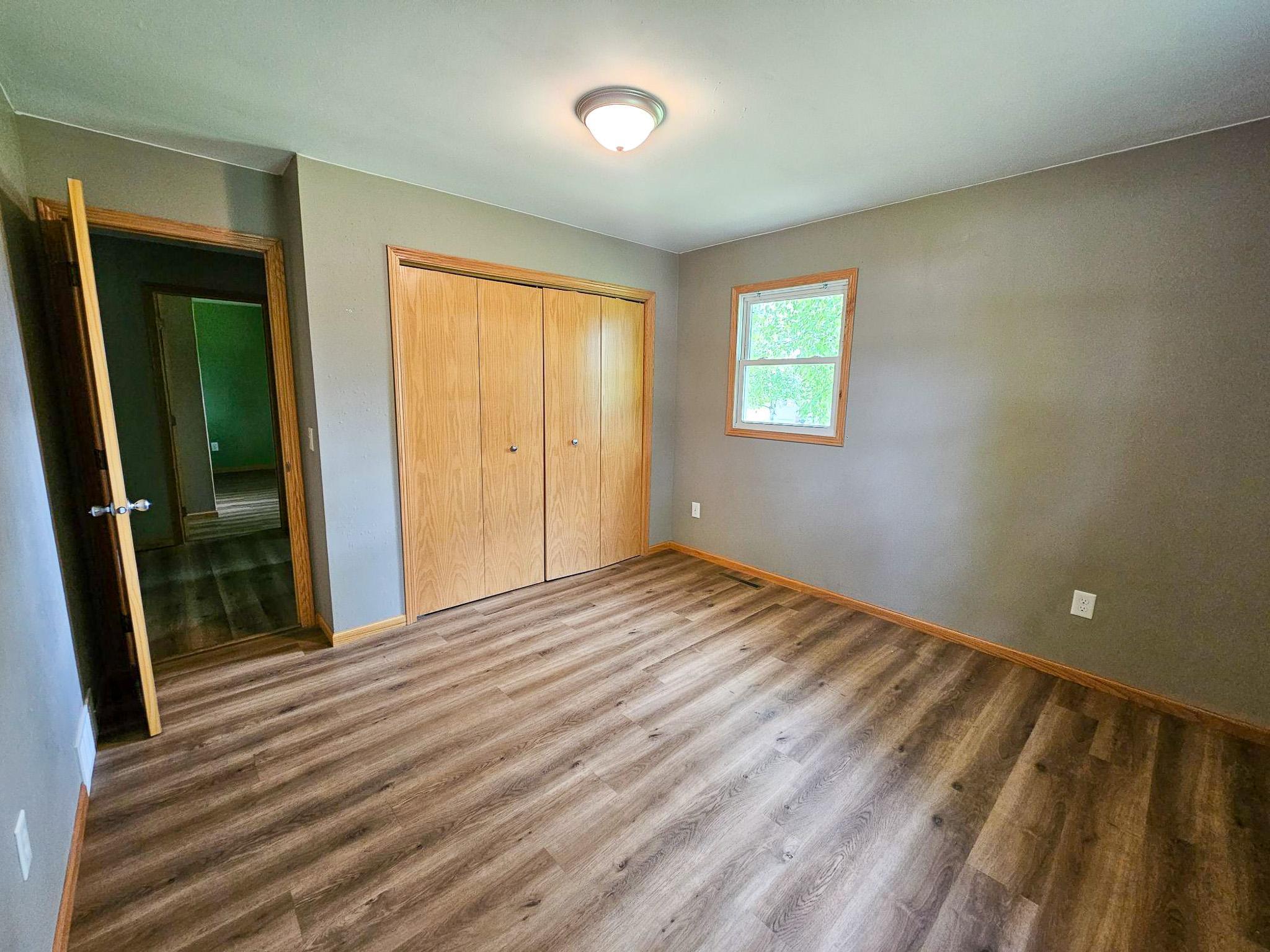 1975 single family home for sale at 252 E Nelson Avenue in Newfolden, MN — 2 bed, 1 bath (photo 11 of 20)