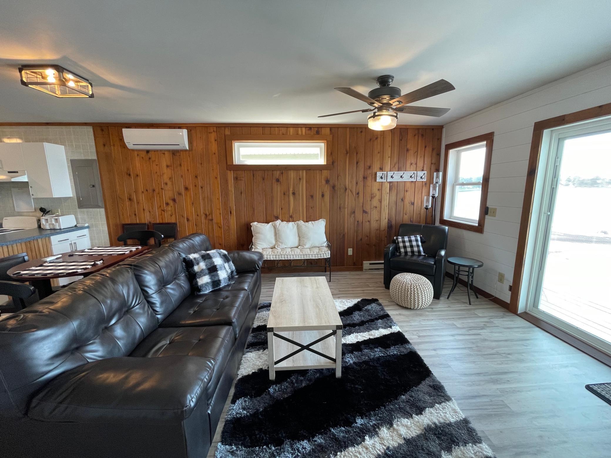 1963 single family home for sale at 27096 Little Floyd Lake Road, Unit 3 in Detroit Lakes, MN — 3 bed, 1 bath (photo 9 of 10)