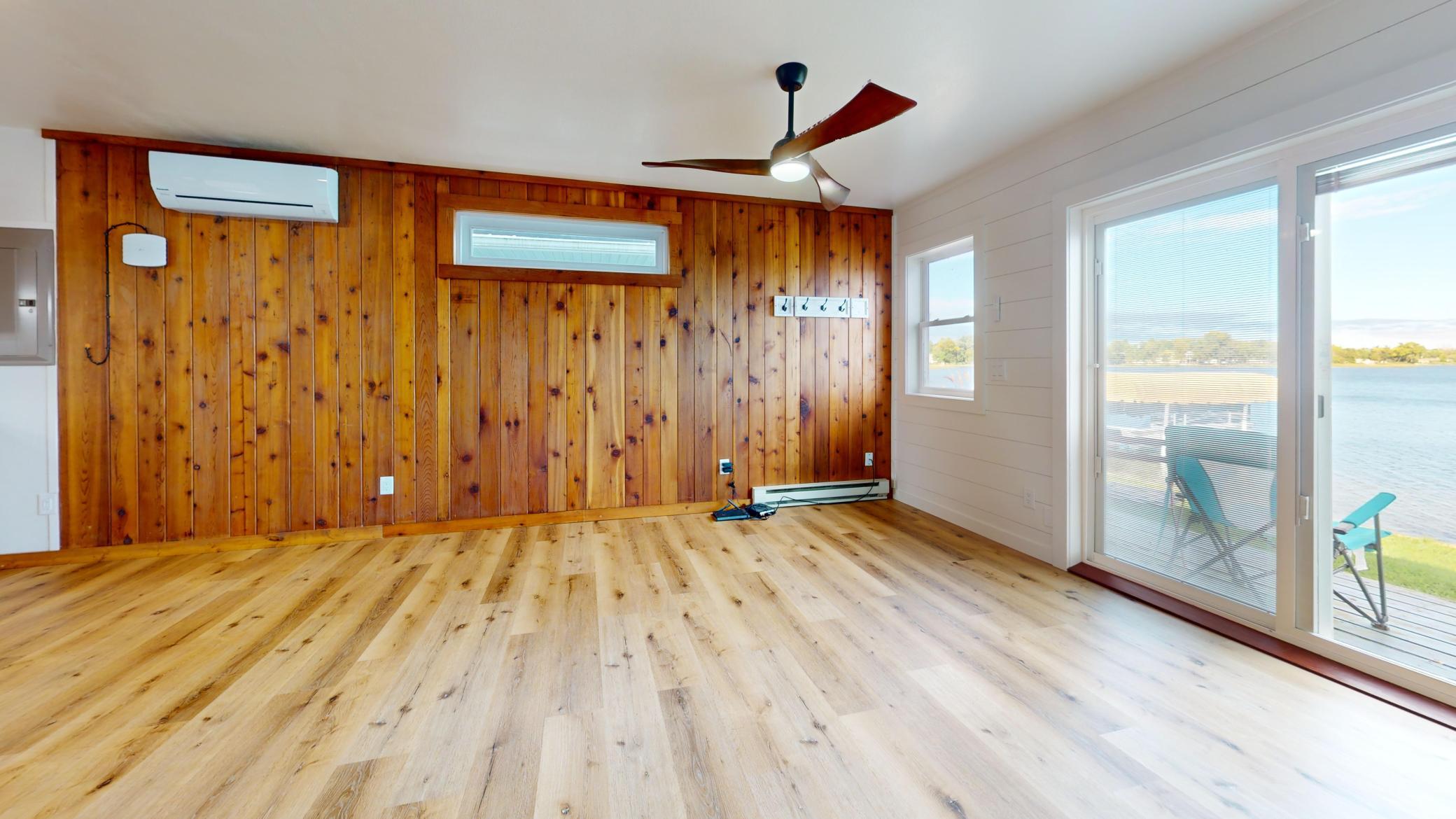 1963 single family home for sale at 27096 Little Floyd Lake Road, Unit 3 in Detroit Lakes, MN — 3 bed, 1 bath (photo 16 of 36)