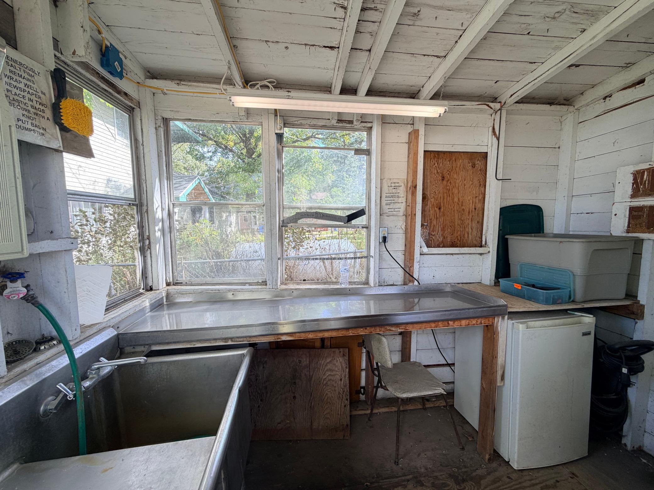 1963 single family home for sale at 27096 Little Floyd Lake Road, Unit 3 in Detroit Lakes, MN — 3 bed, 1 bath (photo 32 of 36)