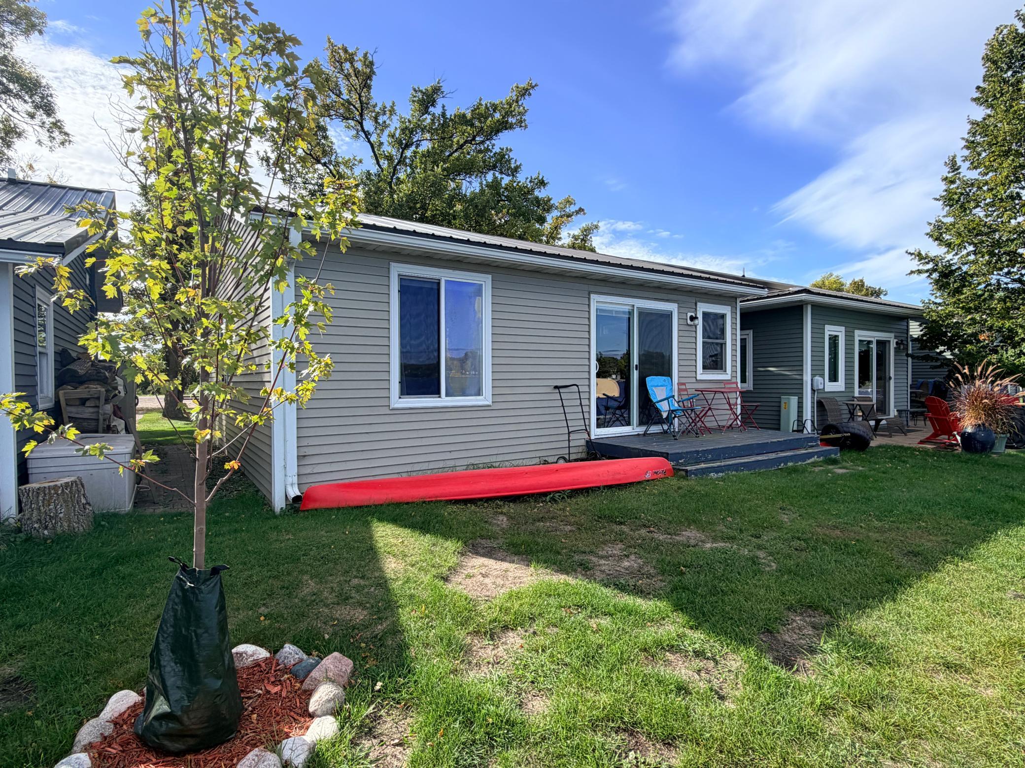 1963 single family home for sale at 27096 Little Floyd Lake Road, Unit 3 in Detroit Lakes, MN — 3 bed, 1 bath (photo 5 of 36)