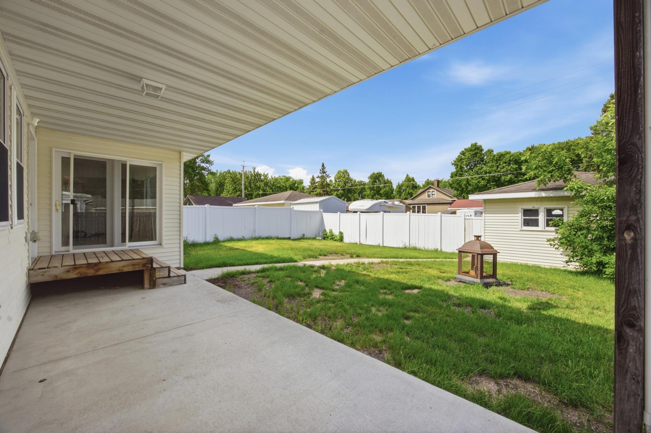 1026 OAK N Street, Fargo ND 58102 - Photo 24 of 26