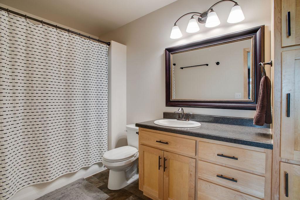 4718 54th S Street, Fargo ND 58104 - Photo 24 of 56