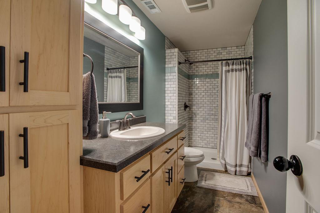 4718 54th S Street, Fargo ND 58104 - Photo 40 of 56
