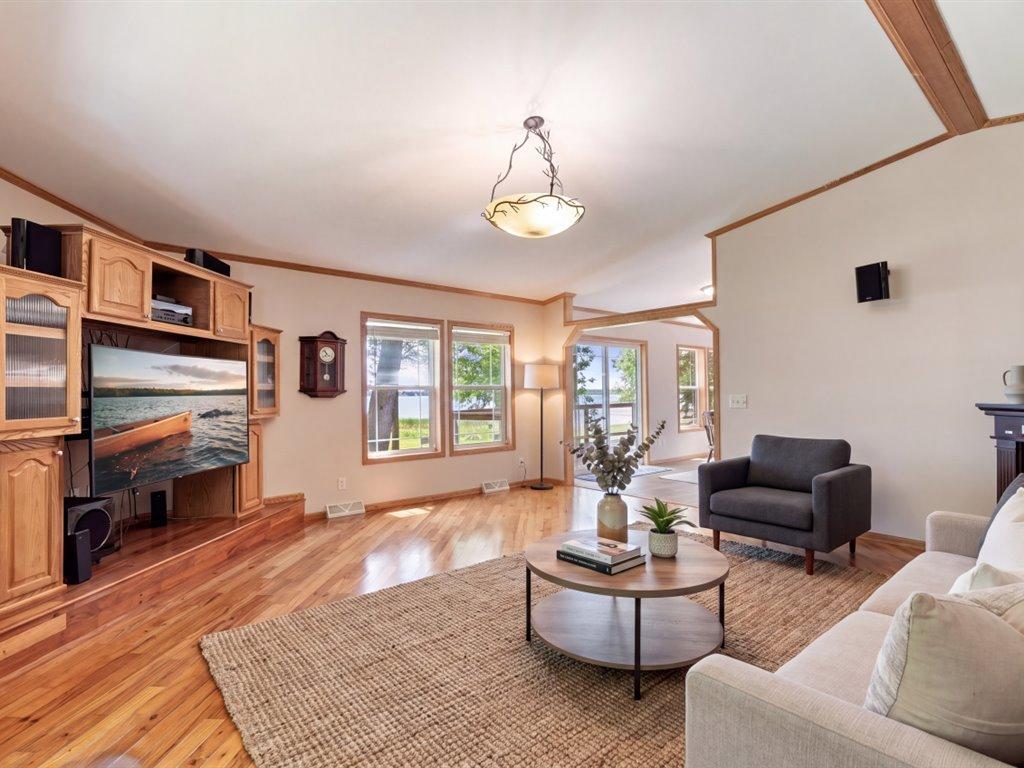 2007 single family home for sale at 21100 Fir Trail in Park Rapids, MN — 3 bed, 3 bath (photo 11 of 50)