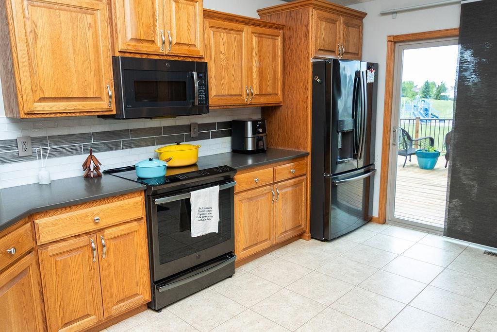 506 12th Street NE, Dilworth MN 56529 - Photo 4 of 45