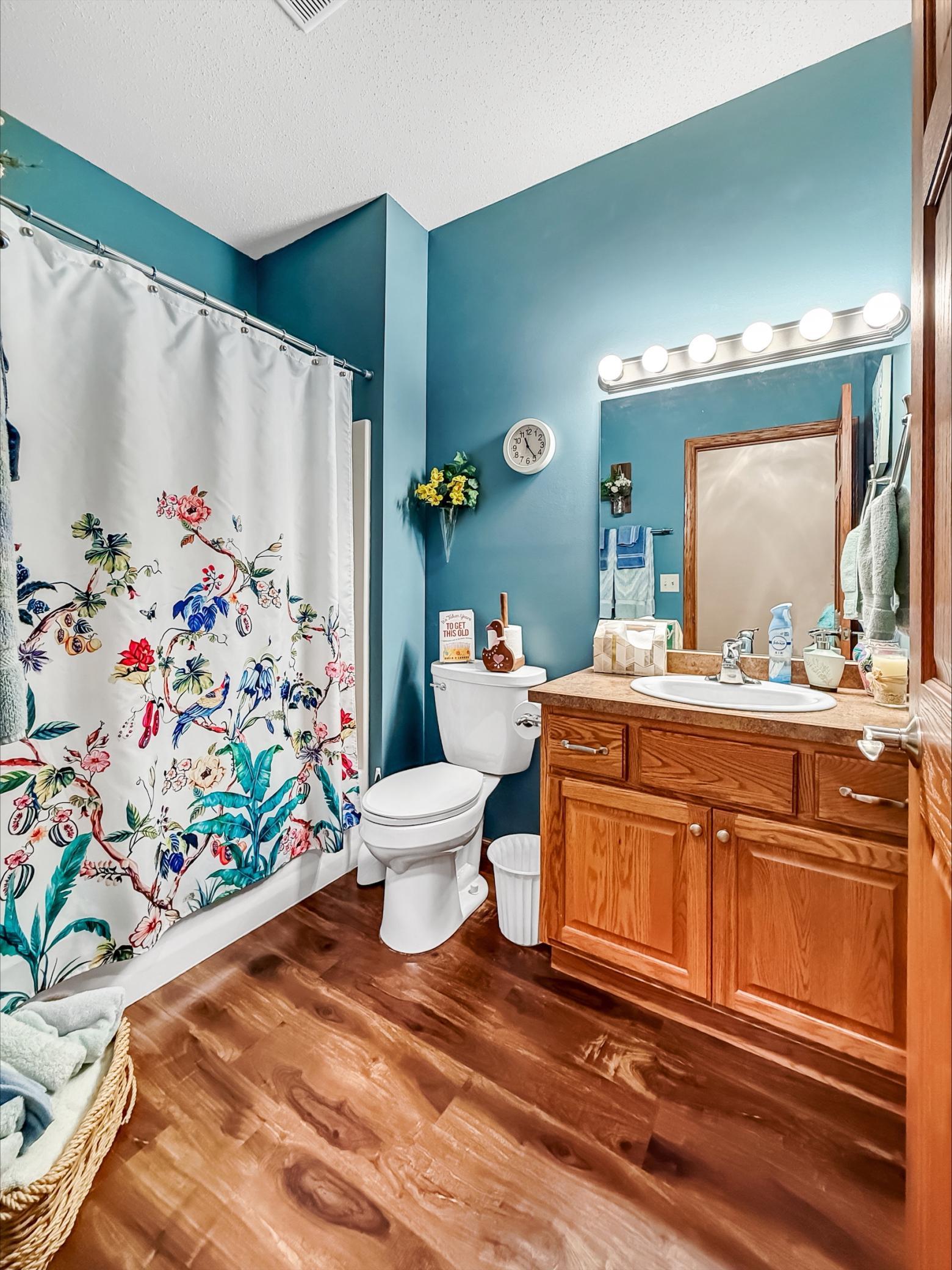2007 townhouse for sale at 500 Shoreacres Court SW in Bemidji, MN — 3 bed, 3 bath (photo 2 of 33)