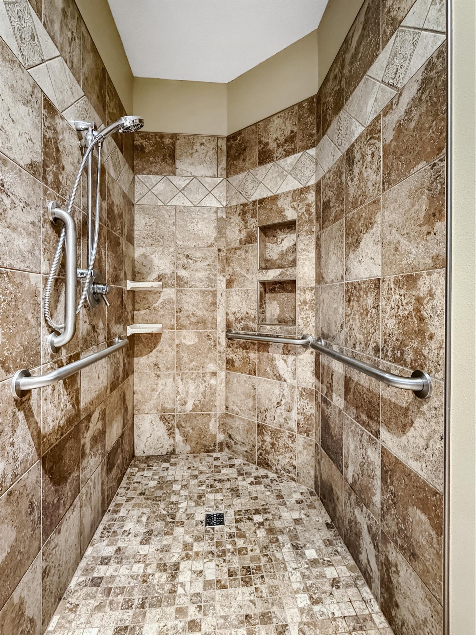 2007 townhouse for sale at 500 Shoreacres Court SW in Bemidji, MN — 3 bed, 3 bath (photo 27 of 33)