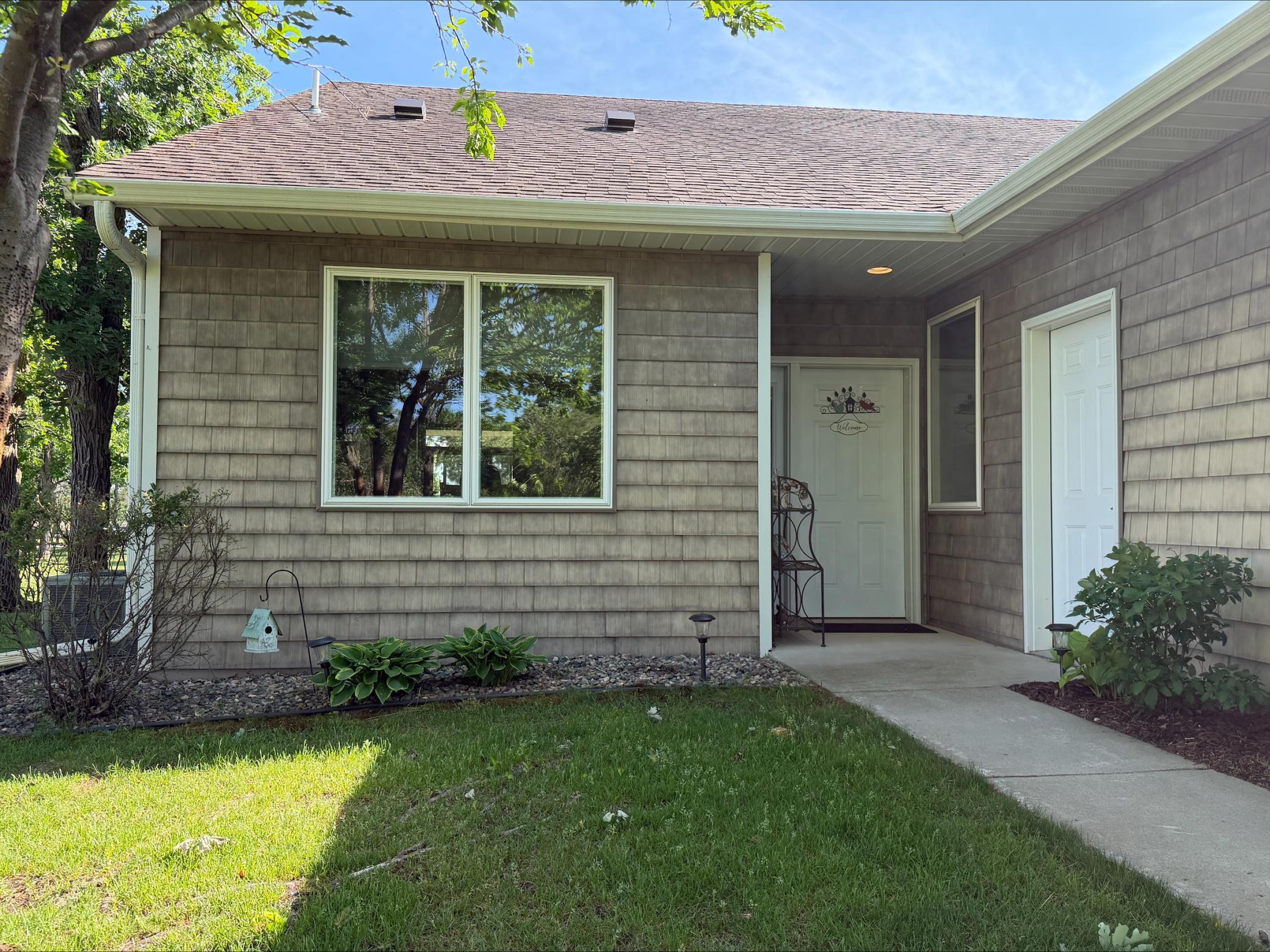 2007 townhouse for sale at 500 Shoreacres Court SW in Bemidji, MN — 3 bed, 3 bath