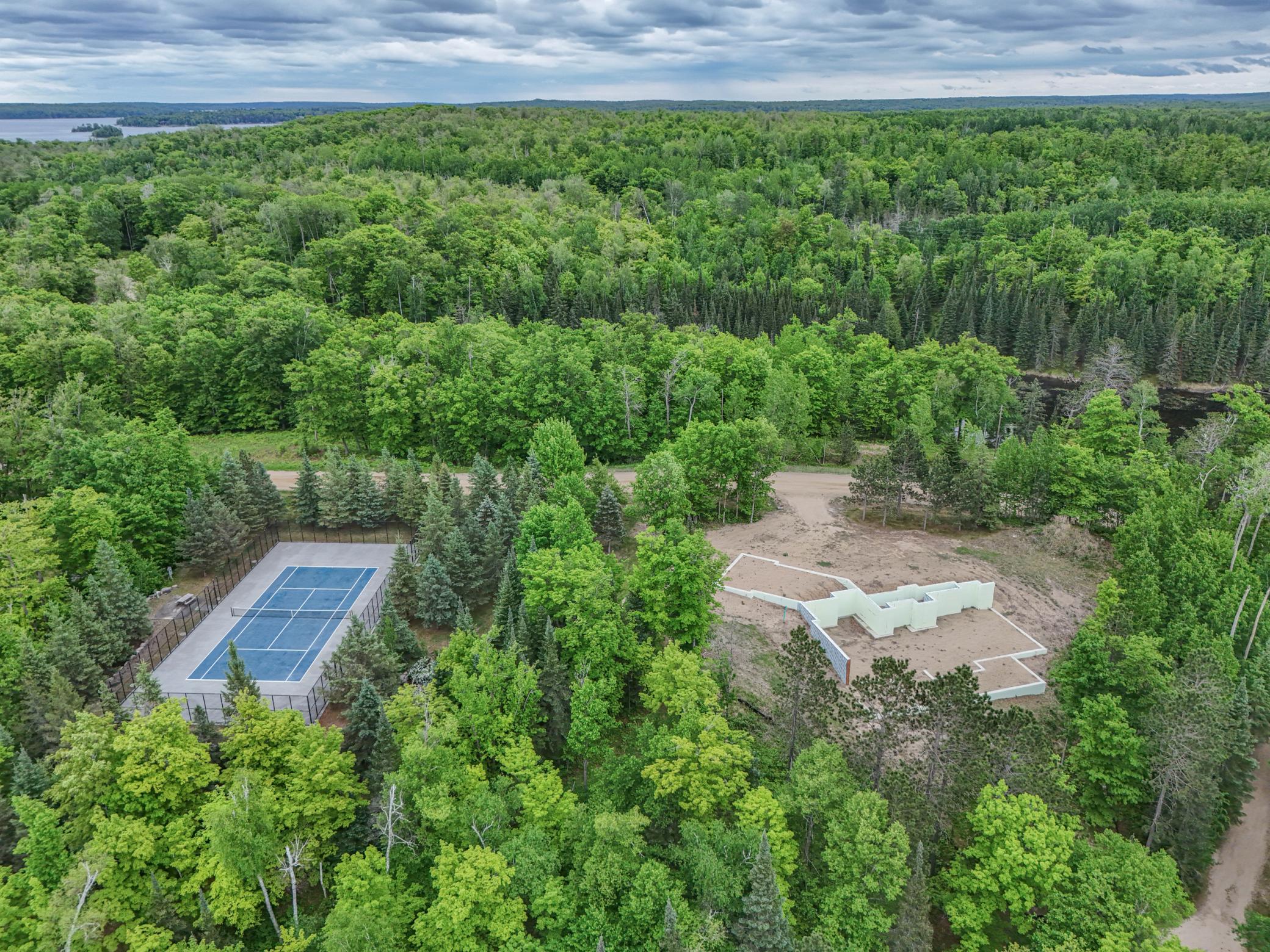 1967 single family home for sale at 35794 N Moose Point Road in Grand Rapids, MN — 2 bed, 1 bath (photo 14 of 35)