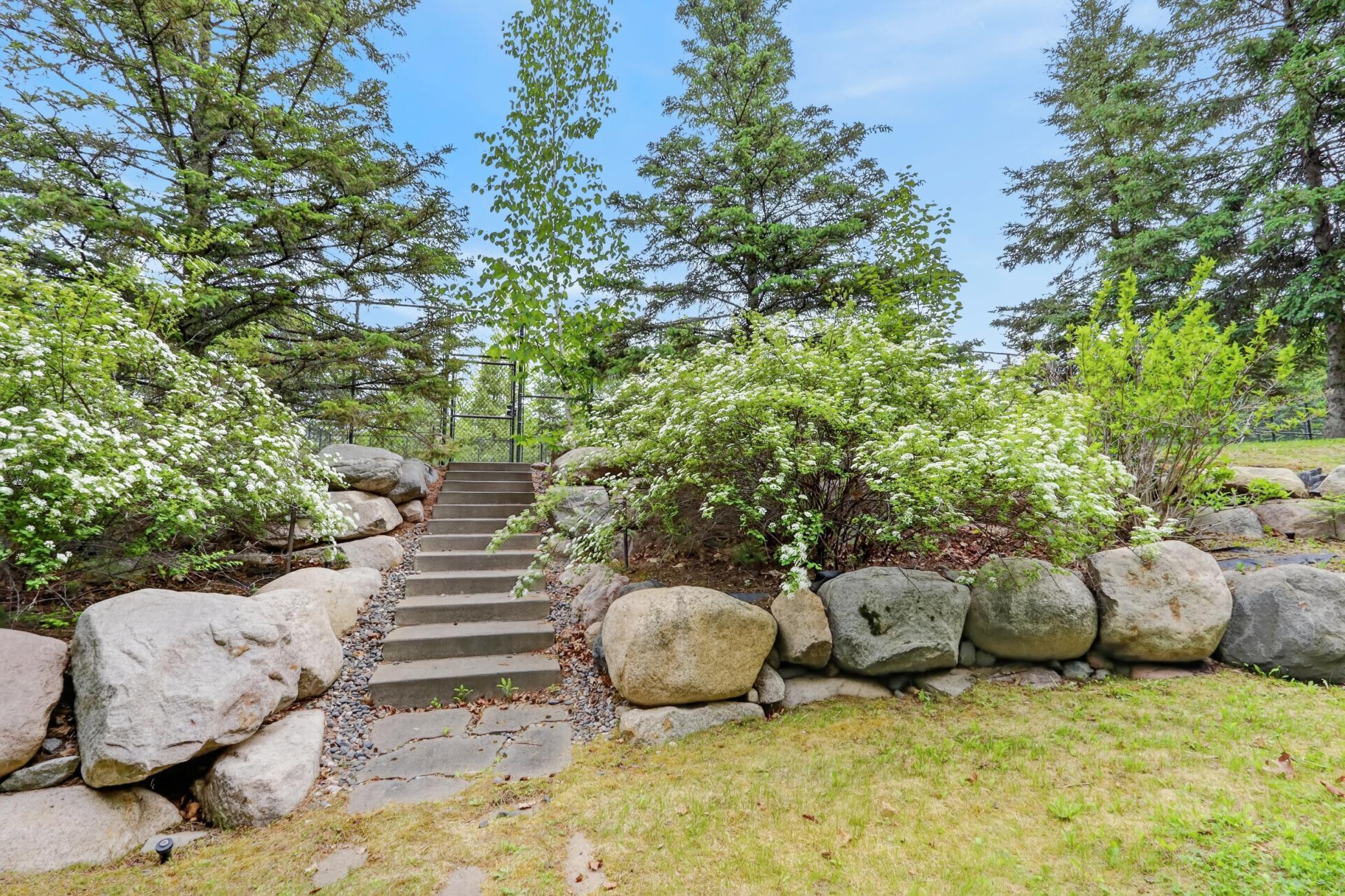 1967 single family home for sale at 35794 N Moose Point Road in Grand Rapids, MN — 2 bed, 1 bath (photo 31 of 35)