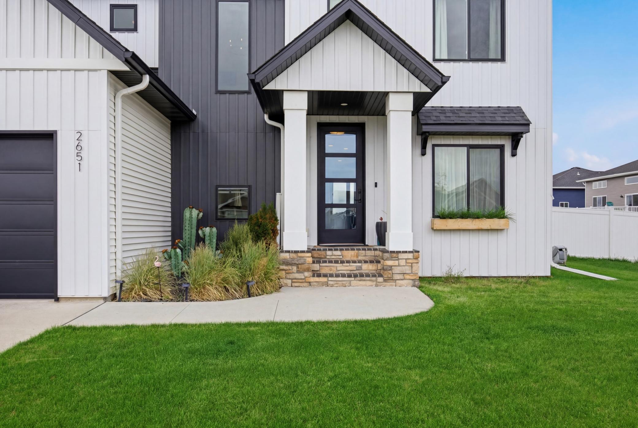 2651 Golden S Lane, Fargo ND 58104 - Photo 3 of 51