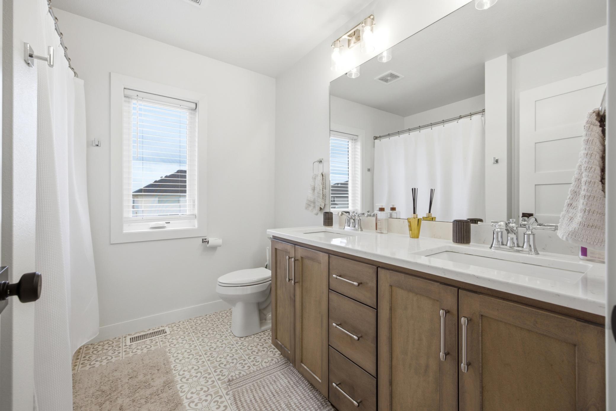 2651 Golden S Lane, Fargo ND 58104 - Photo 21 of 51