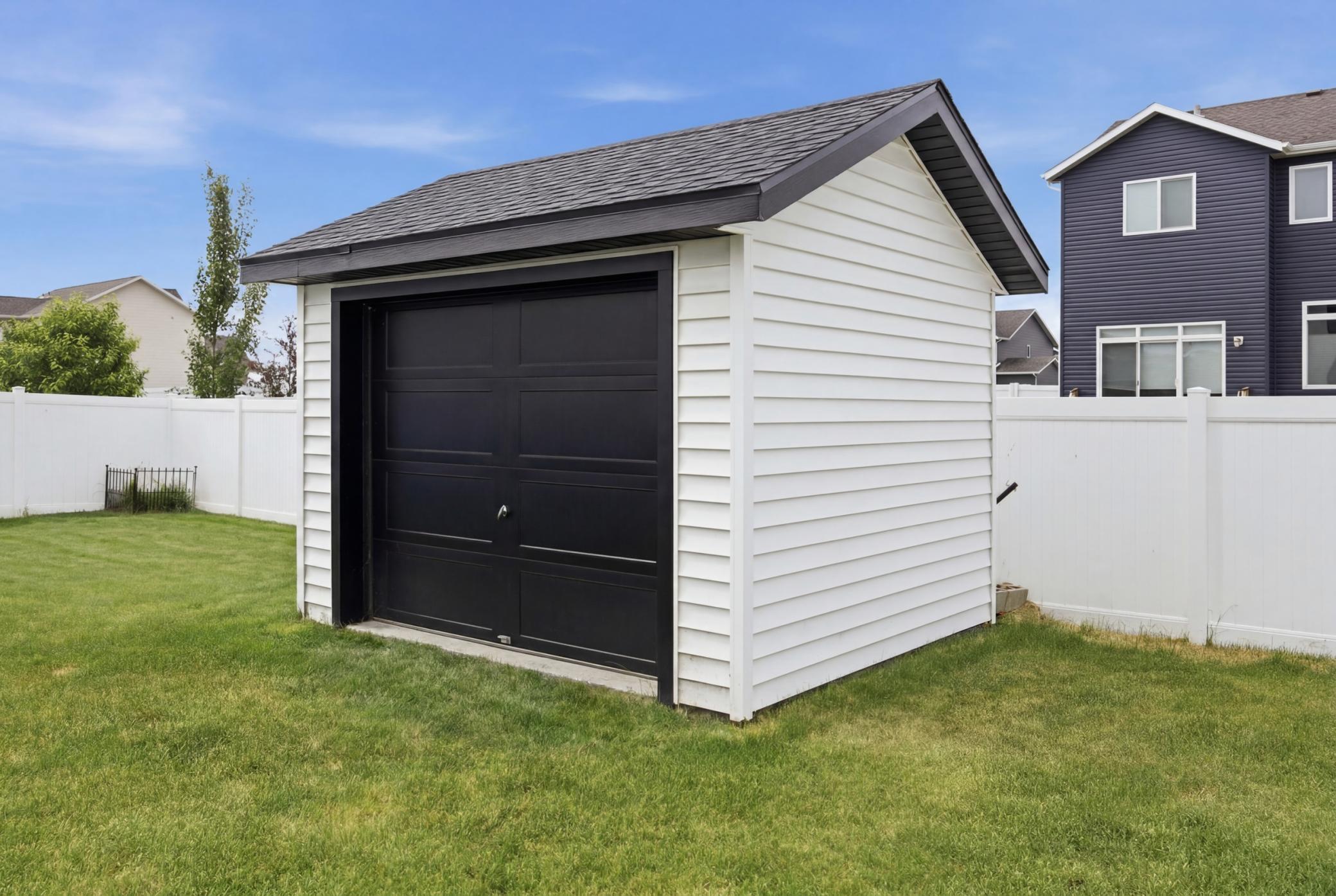 2651 Golden S Lane, Fargo ND 58104 - Photo 31 of 51
