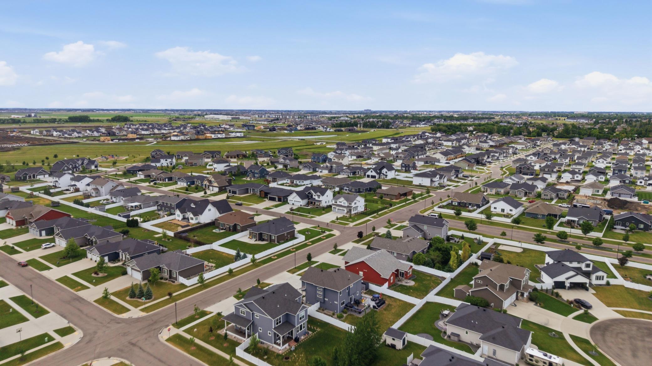 2651 Golden S Lane, Fargo ND 58104 - Photo 42 of 51