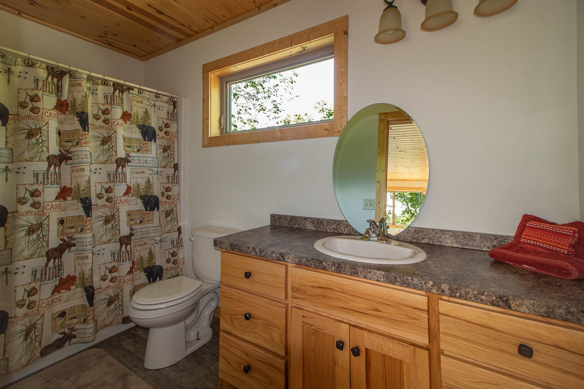 2019 single family home for sale at 22281 Shadow Point Road in Emily, MN — 5 bed, 2 bath (photo 26 of 47)