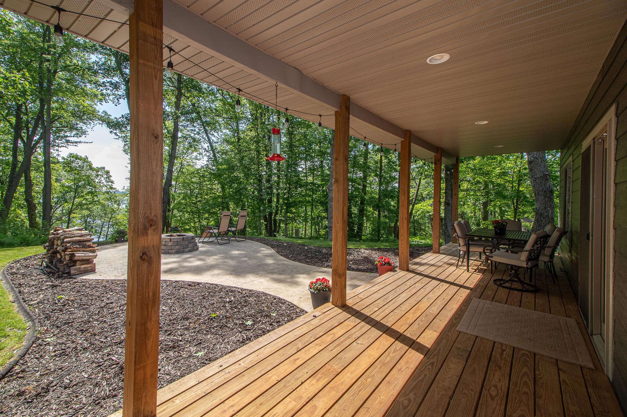 2019 single family home for sale at 22281 Shadow Point Road in Emily, MN — 5 bed, 2 bath (photo 33 of 47)