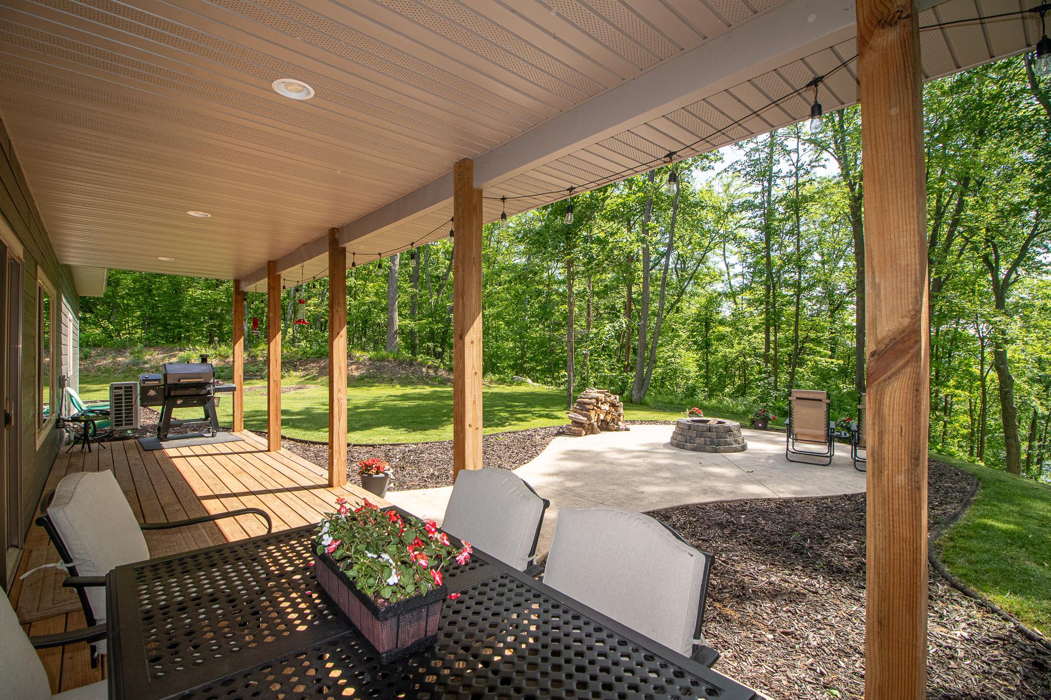2019 single family home for sale at 22281 Shadow Point Road in Emily, MN — 5 bed, 2 bath (photo 34 of 47)
