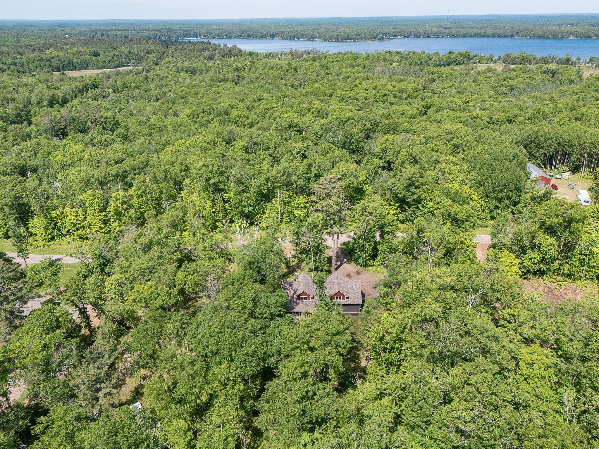 2019 single family home for sale at 22281 Shadow Point Road in Emily, MN — 5 bed, 2 bath (photo 41 of 47)
