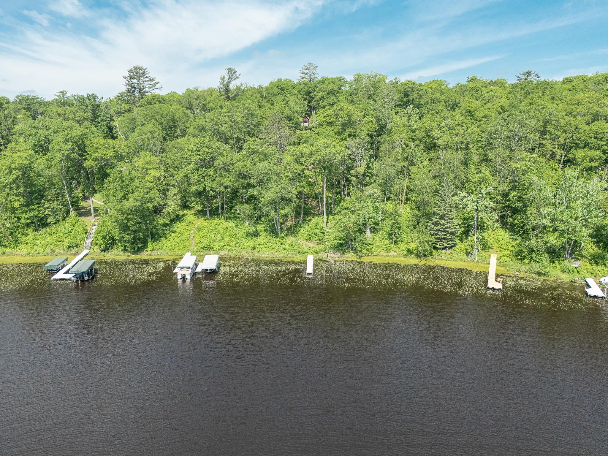 2019 single family home for sale at 22281 Shadow Point Road in Emily, MN — 5 bed, 2 bath (photo 45 of 47)