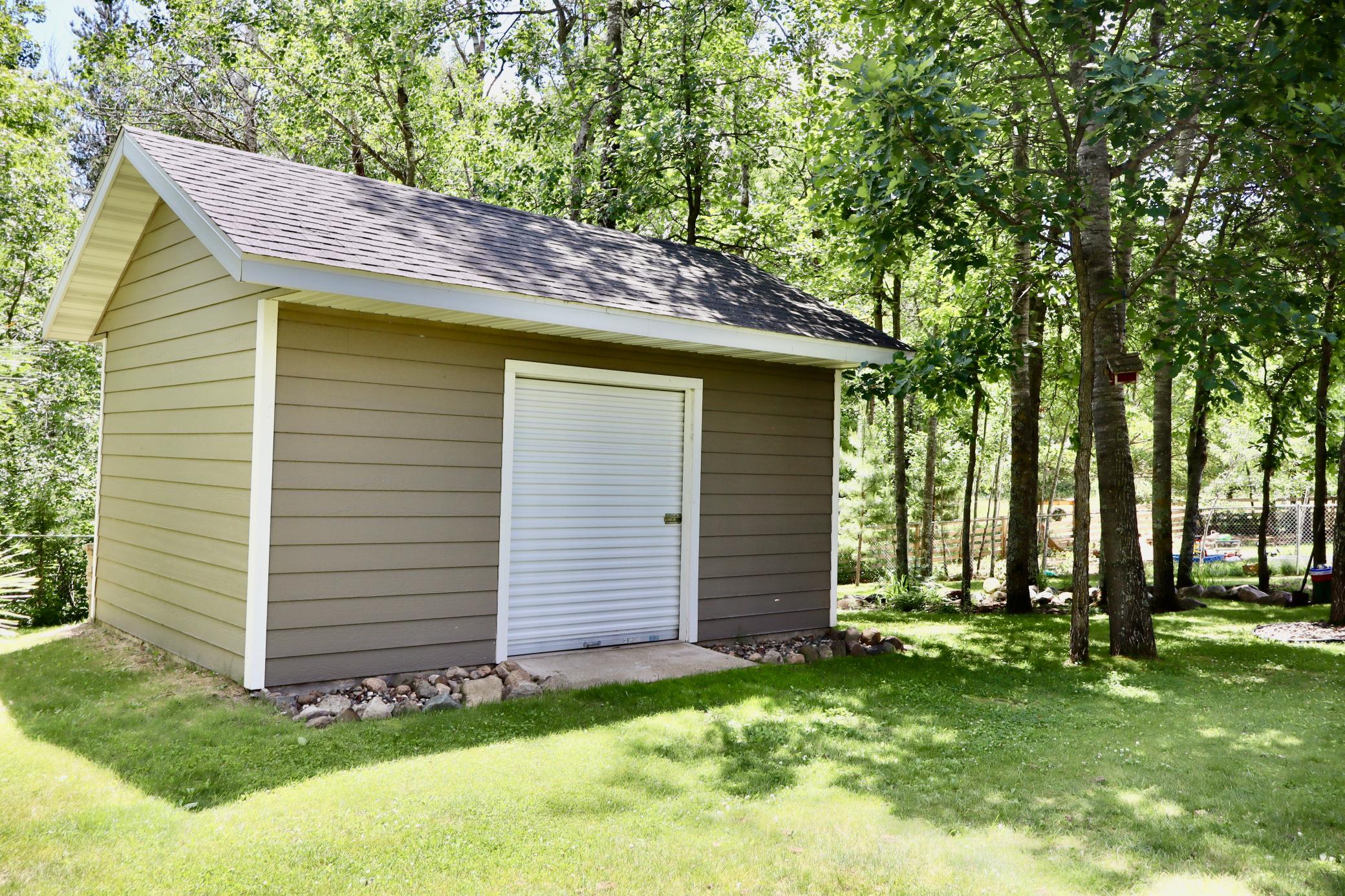 2010 single family home for sale at 11832 Ironwood Drive in Baxter, MN — 4 bed, 2 bath (photo 2 of 30)