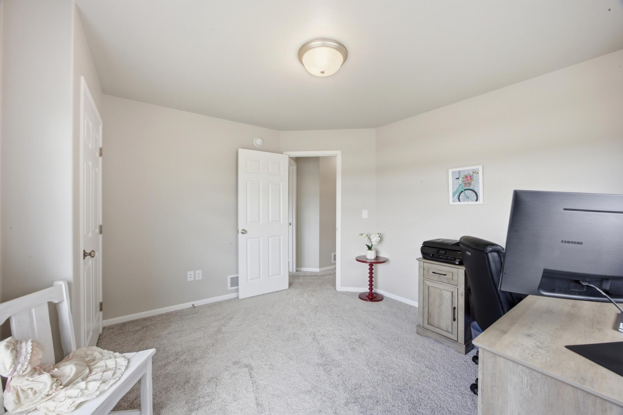 1566 66th S Avenue, Fargo ND 58104 - Photo 19 of 36