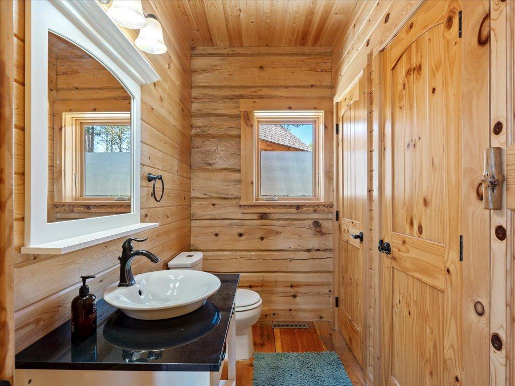 2007 single family home for sale at 1009 Bear Path Drive in Park Rapids, MN — 5 bed, 5 bath (photo 36 of 77)