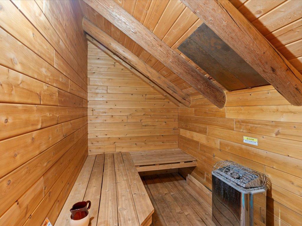 2007 single family home for sale at 1009 Bear Path Drive in Park Rapids, MN — 5 bed, 5 bath (photo 67 of 77)