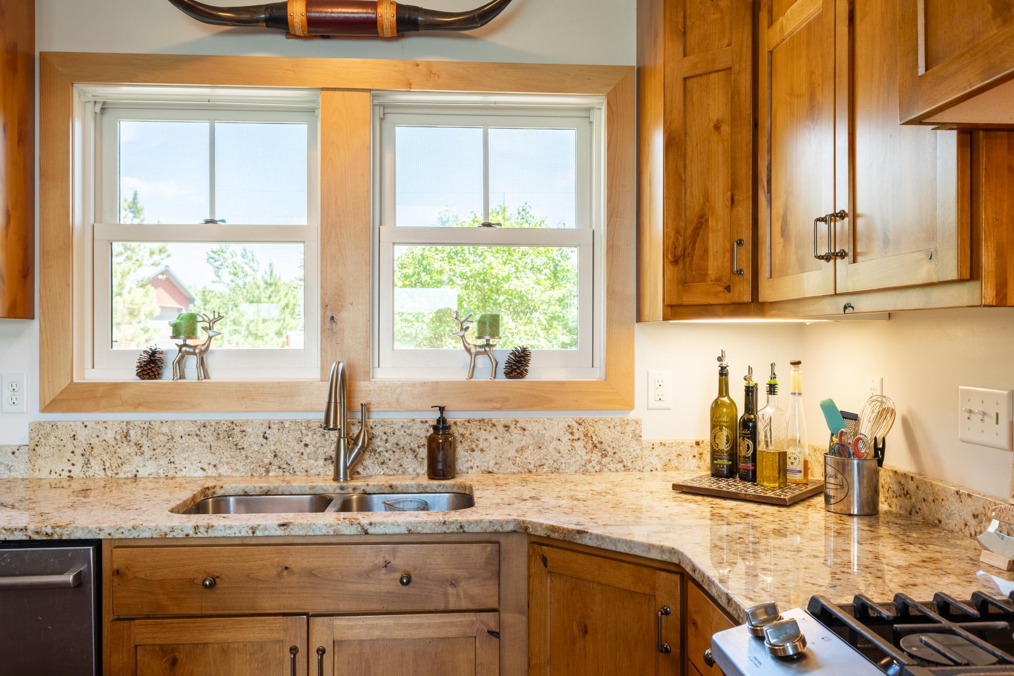 2013 single family home for sale at 15169 Cranberry Drive in Park Rapids, MN — 3 bed, 3 bath (photo 11 of 124)