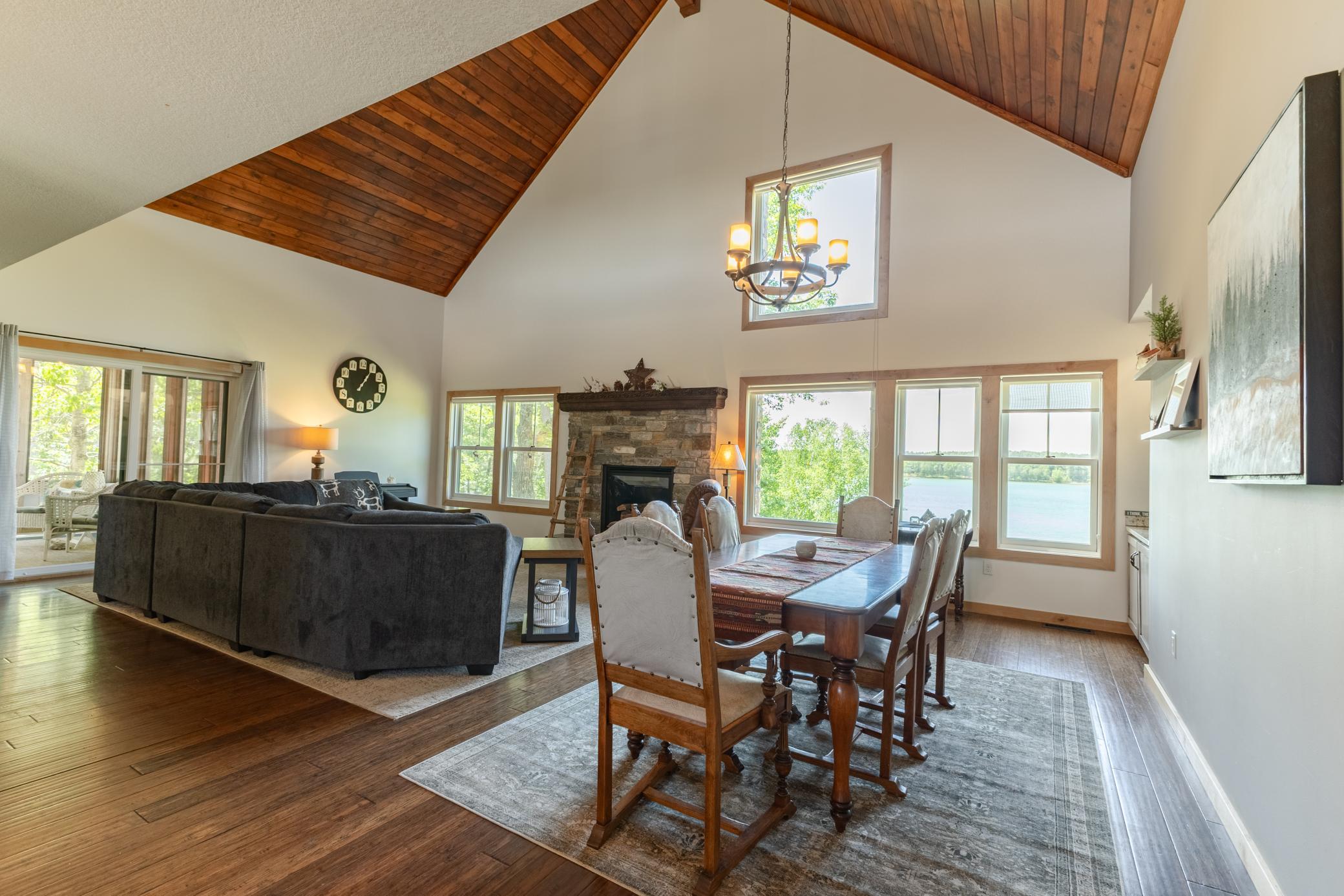 2013 single family home for sale at 15169 Cranberry Drive in Park Rapids, MN — 3 bed, 3 bath (photo 15 of 124)