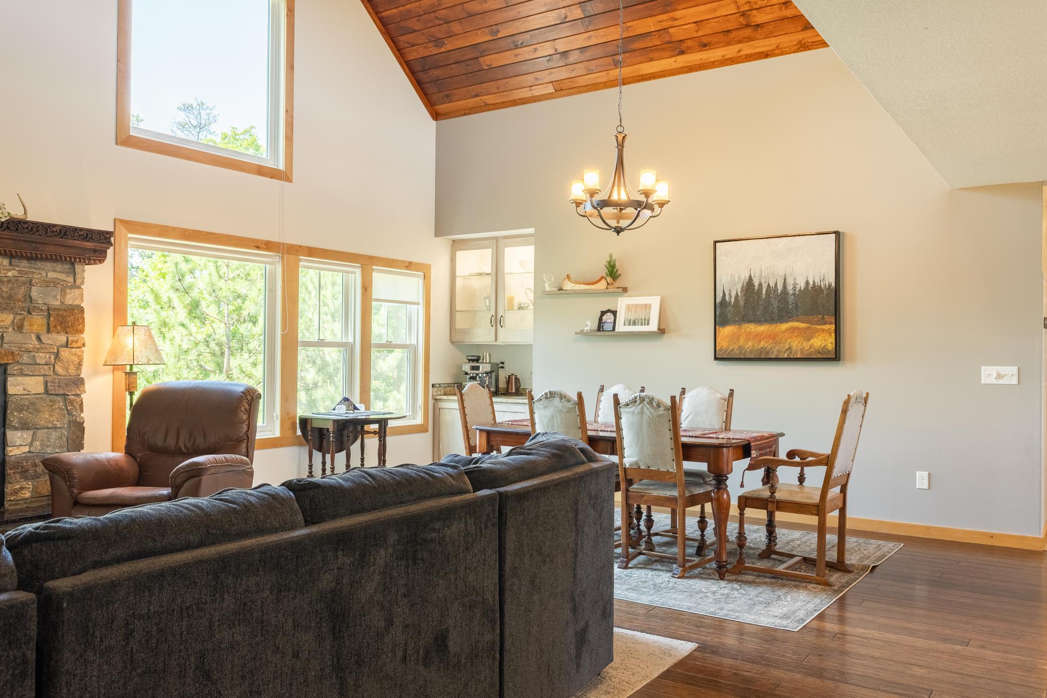 2013 single family home for sale at 15169 Cranberry Drive in Park Rapids, MN — 3 bed, 3 bath (photo 20 of 124)