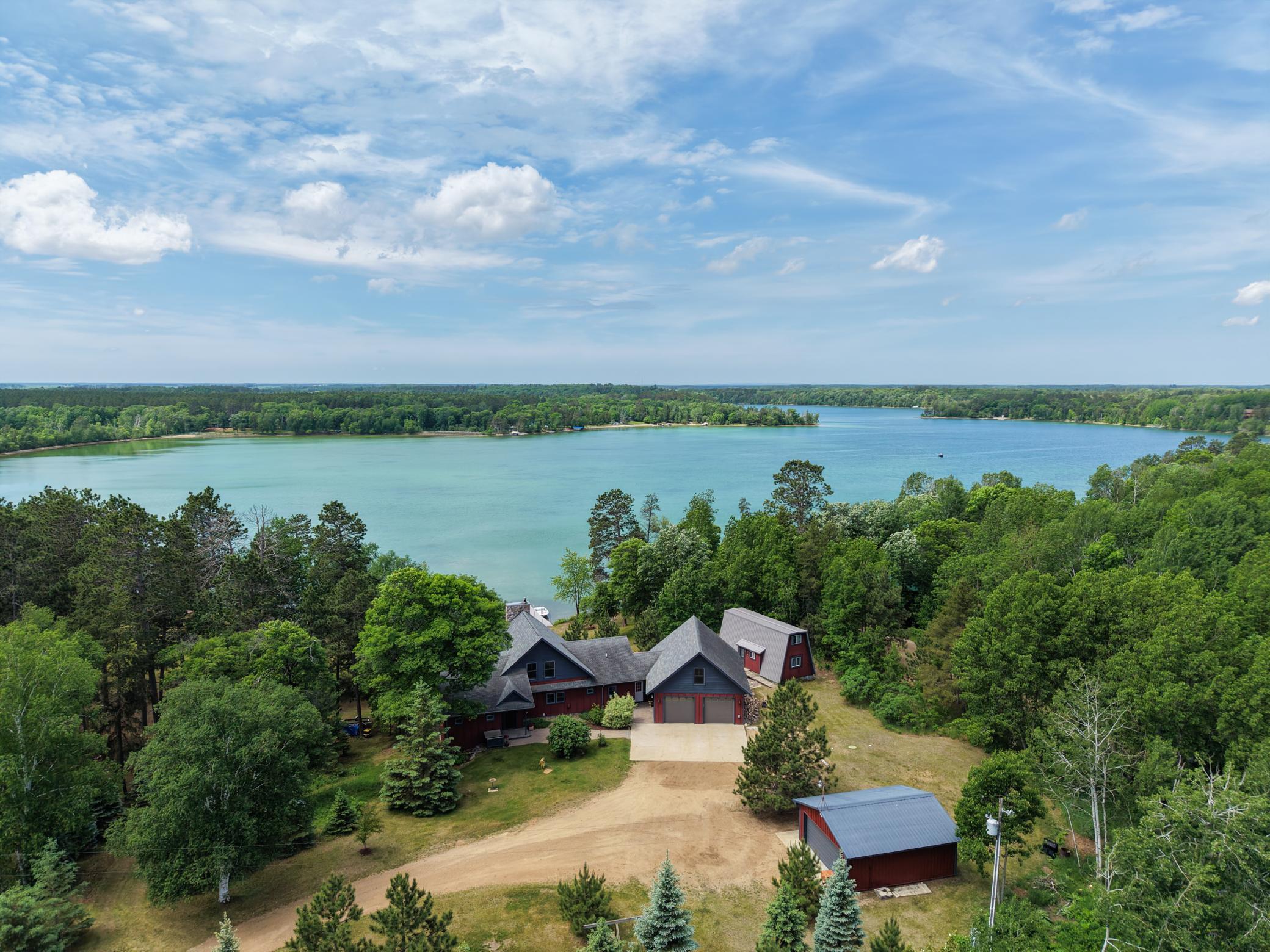 2013 single family home for sale at 15169 Cranberry Drive in Park Rapids, MN — 3 bed, 3 bath (photo 3 of 124)