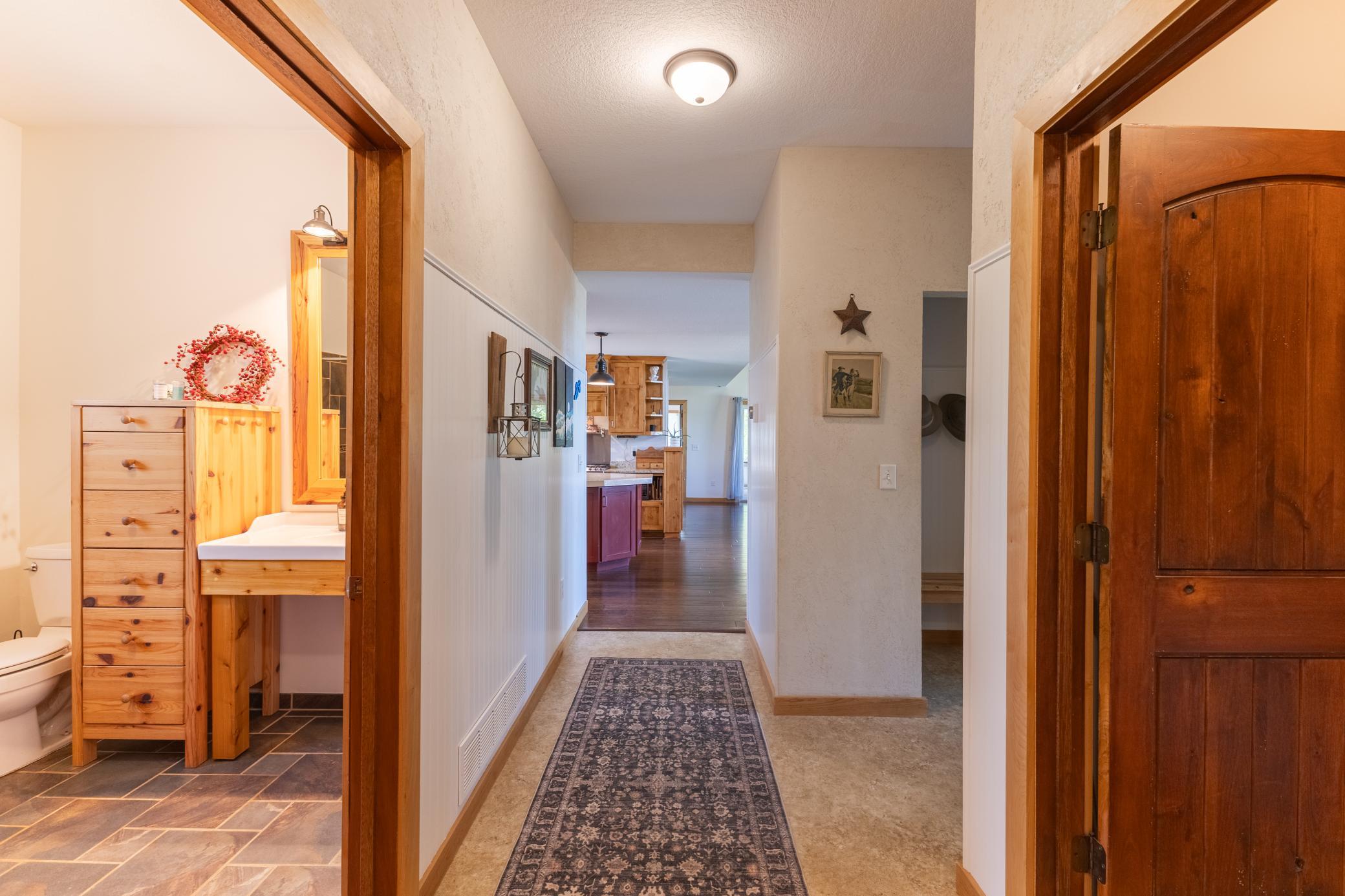 2013 single family home for sale at 15169 Cranberry Drive in Park Rapids, MN — 3 bed, 3 bath (photo 32 of 124)