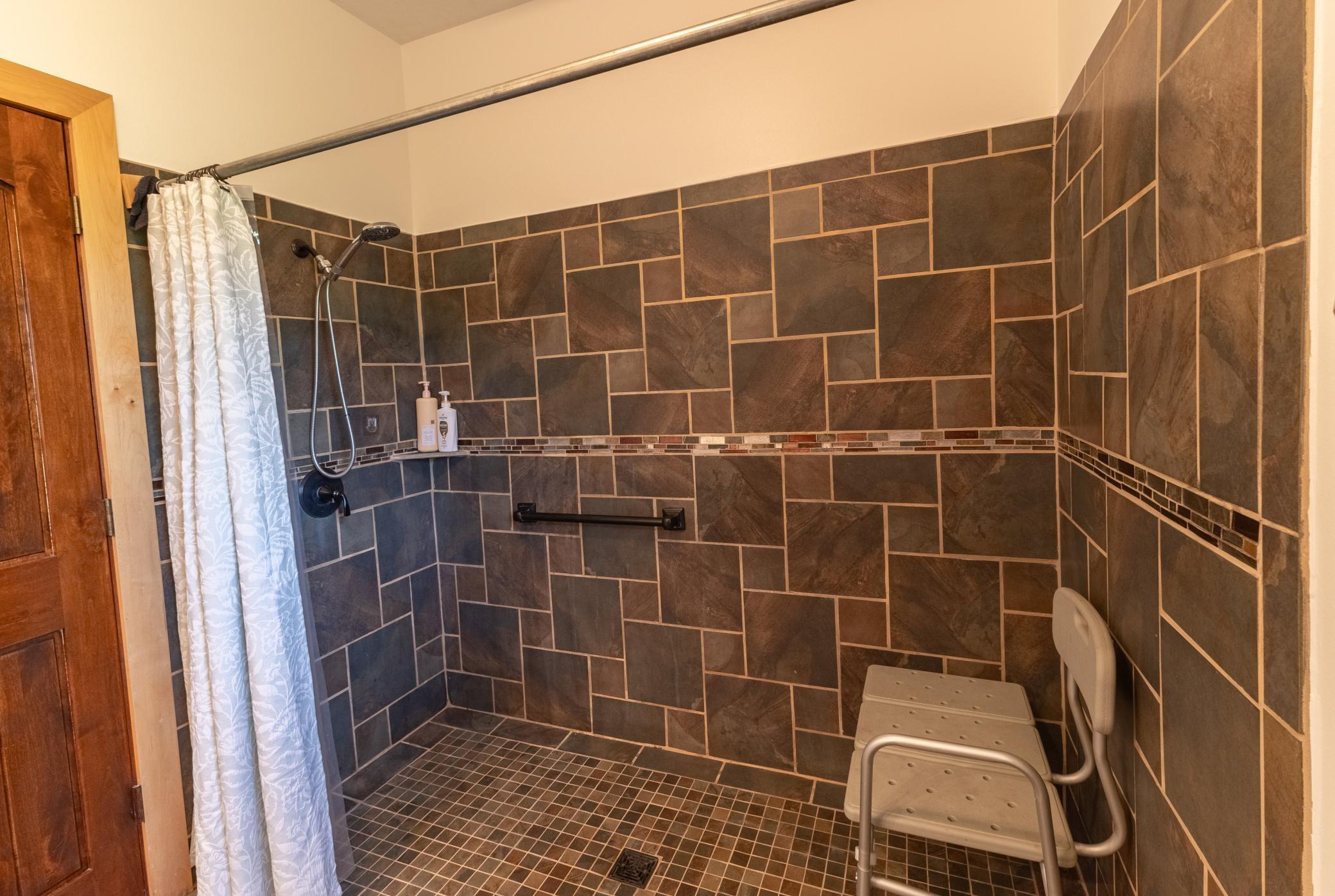 2013 single family home for sale at 15169 Cranberry Drive in Park Rapids, MN — 3 bed, 3 bath (photo 39 of 124)