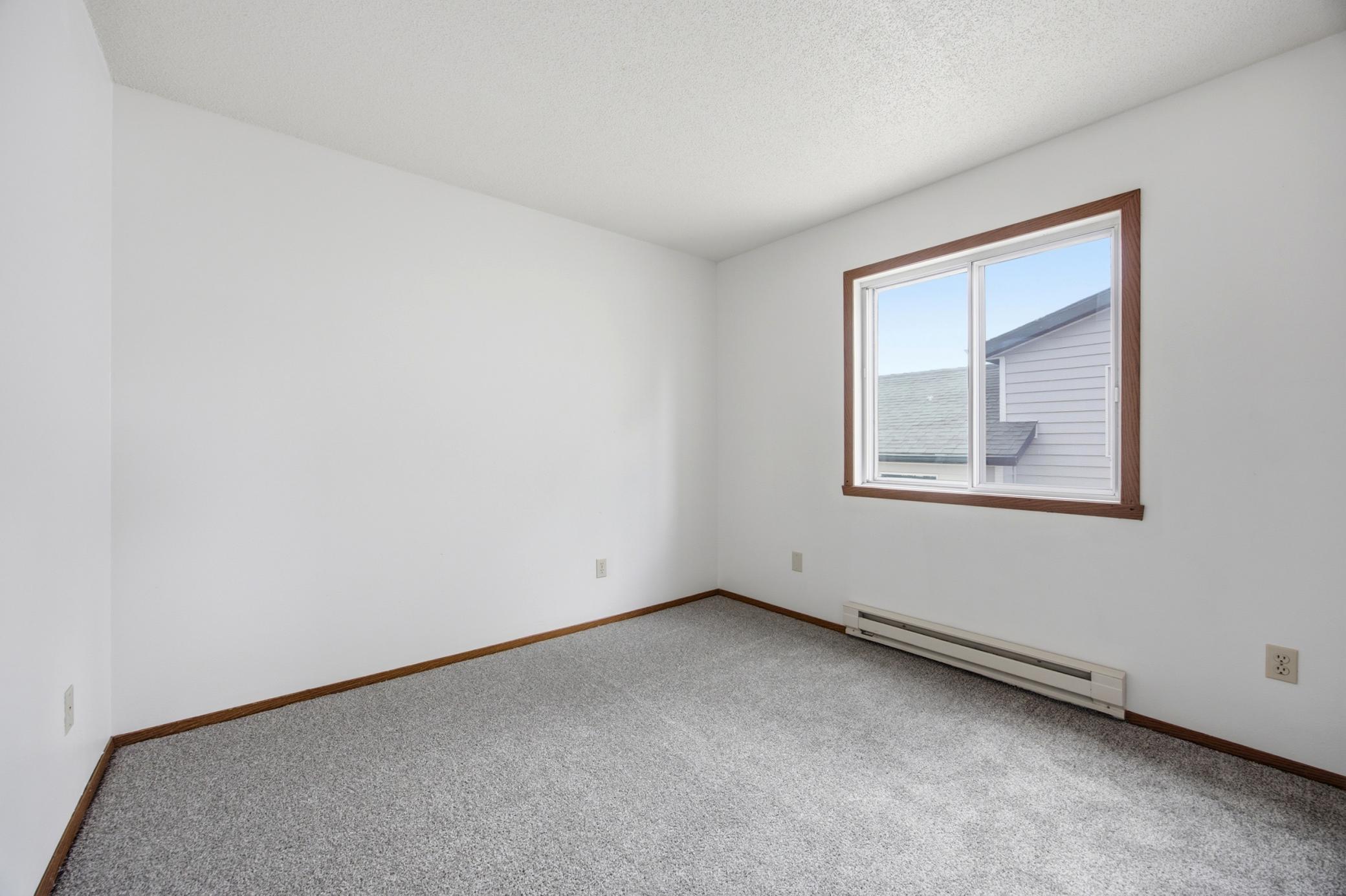 748 14th W Avenue, West Fargo ND 58078 - Photo 12 of 27