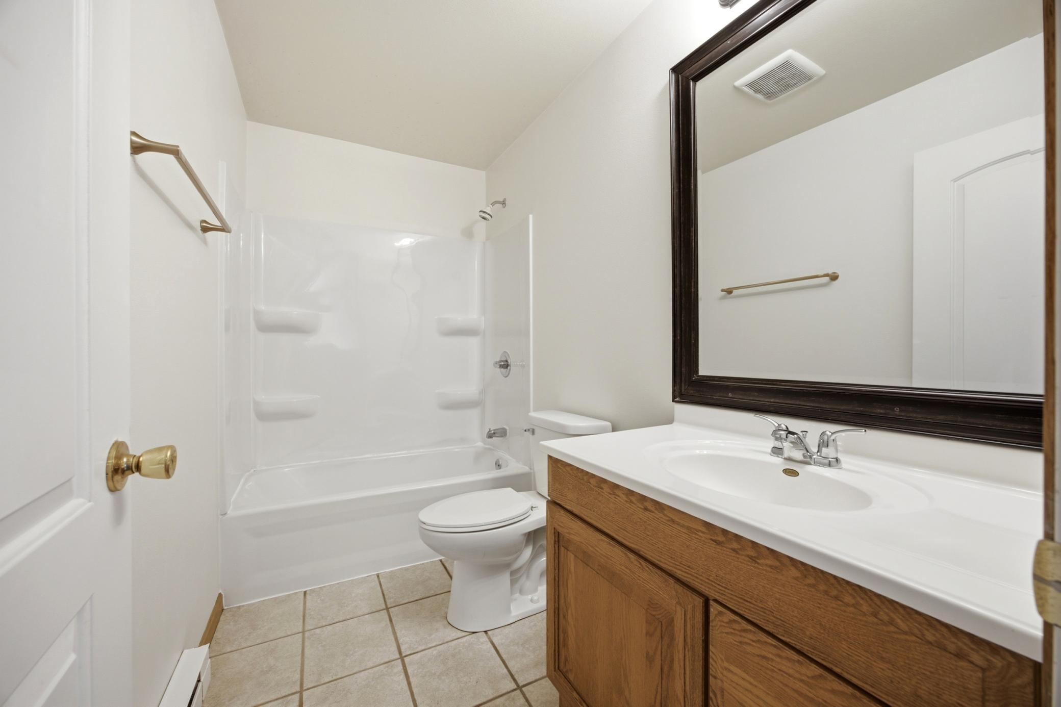 748 14th W Avenue, West Fargo ND 58078 - Photo 20 of 27