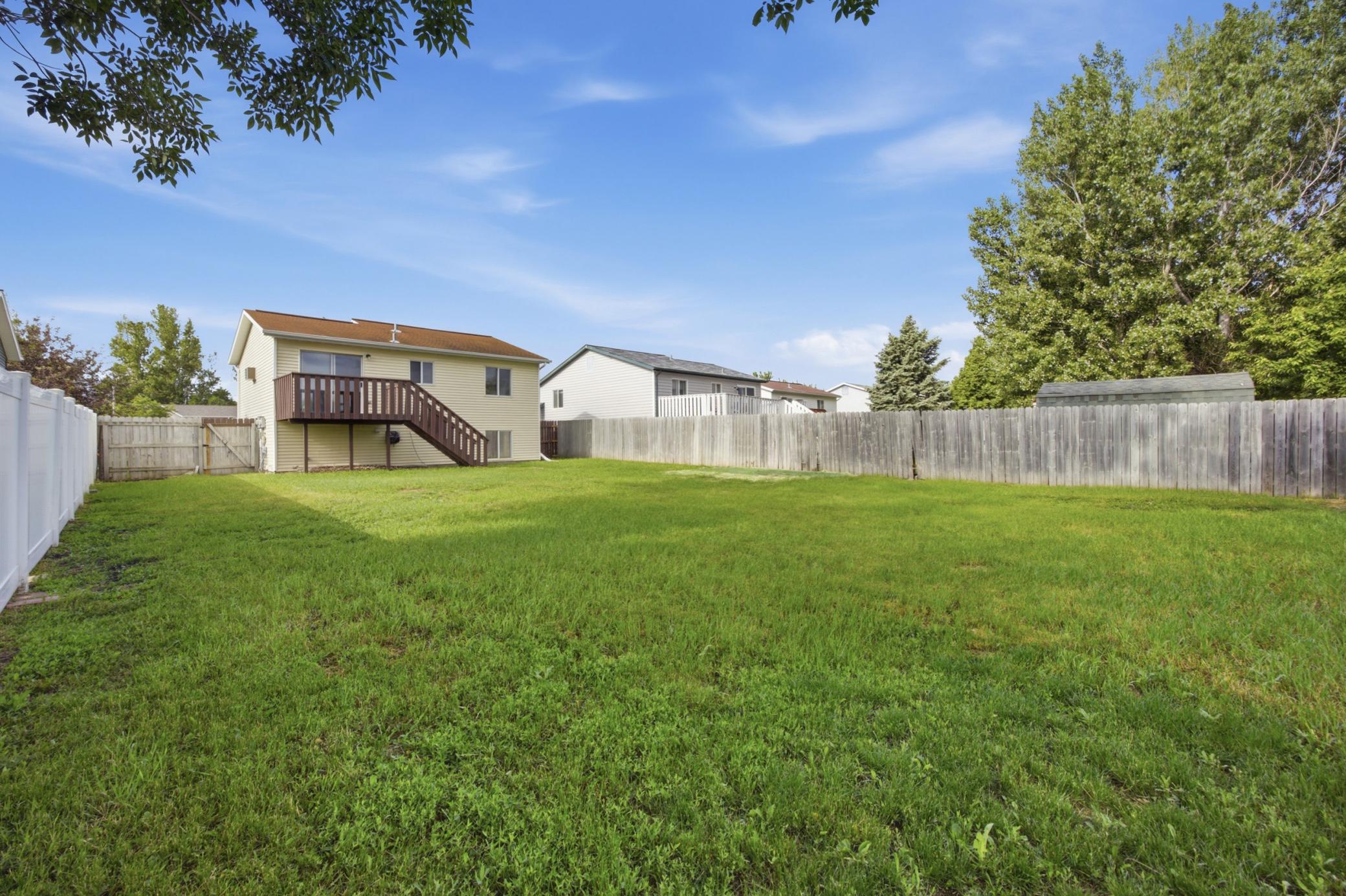 748 14th W Avenue, West Fargo ND 58078 - Photo 26 of 27