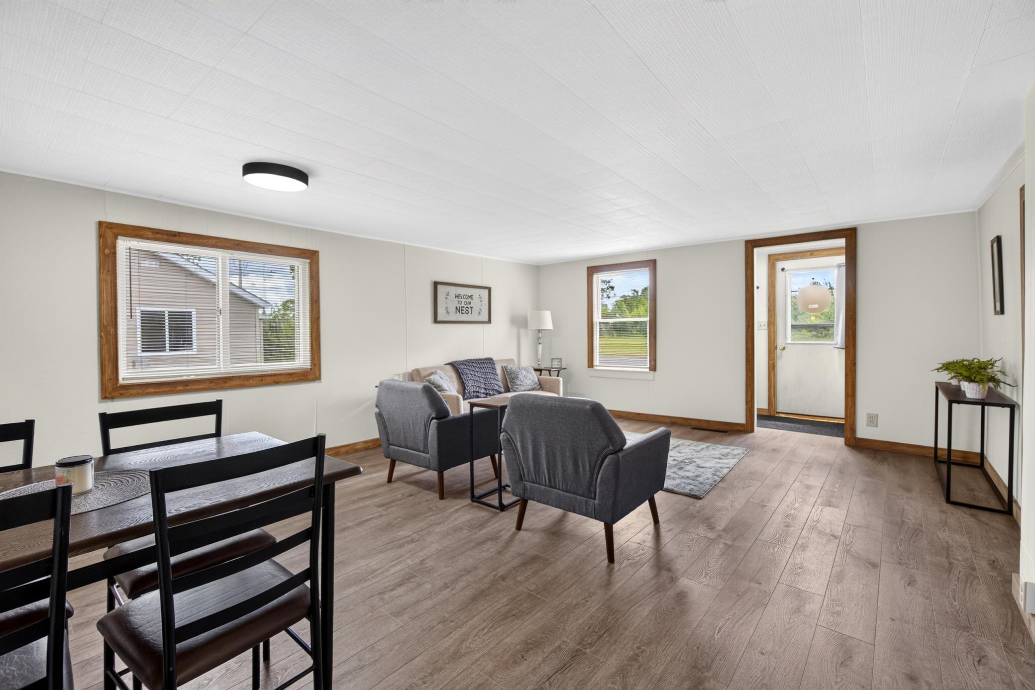 1946 single family home for sale at 213 Roosevelt Road SW in Bemidji, MN — 3 bed, 1 bath (photo 11 of 20)