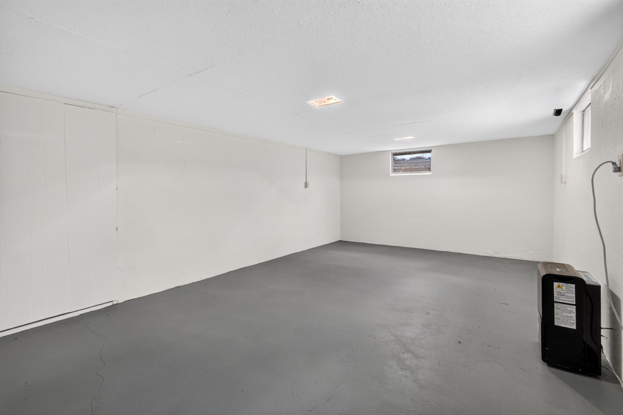 1946 single family home for sale at 213 Roosevelt Road SW in Bemidji, MN — 3 bed, 1 bath (photo 18 of 20)