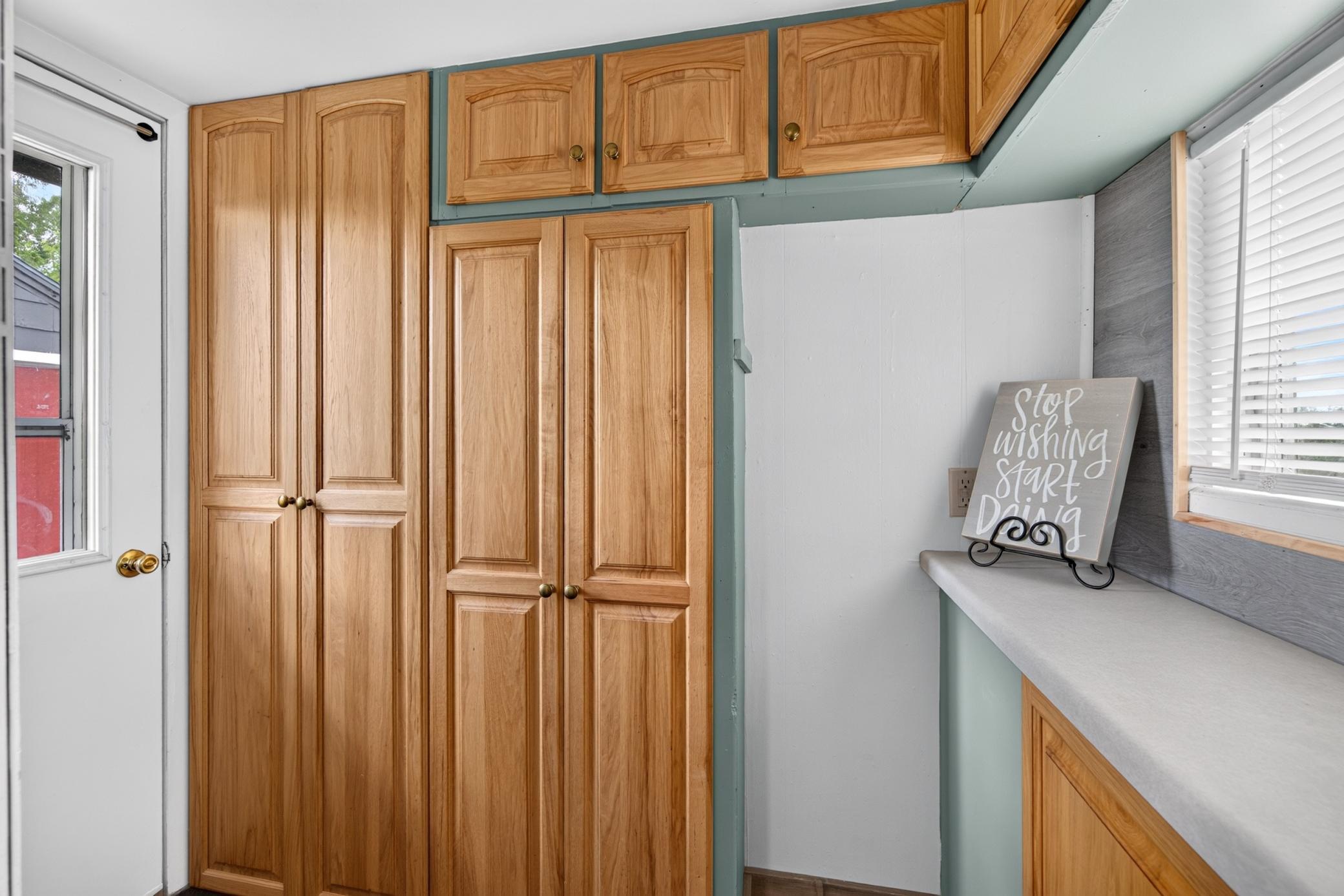 1946 single family home for sale at 213 Roosevelt Road SW in Bemidji, MN — 3 bed, 1 bath (photo 7 of 20)